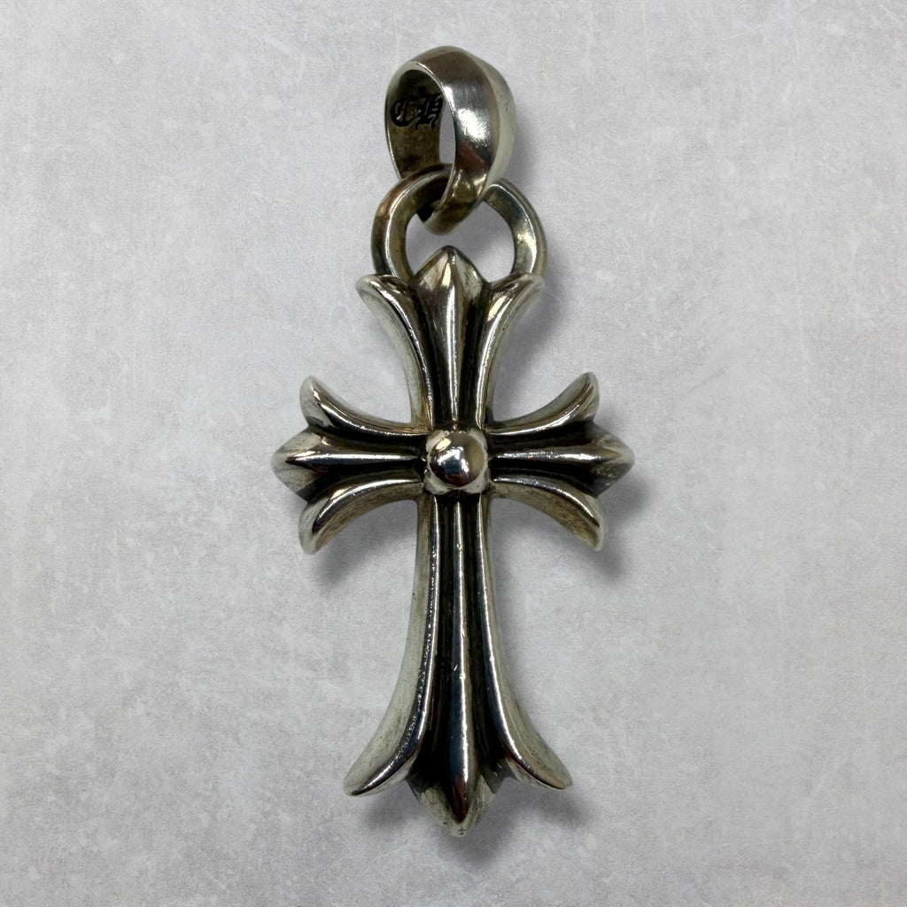 Chrome Hearts Small Cross Pendant w/ Bale & 20" Paper Chain Necklace