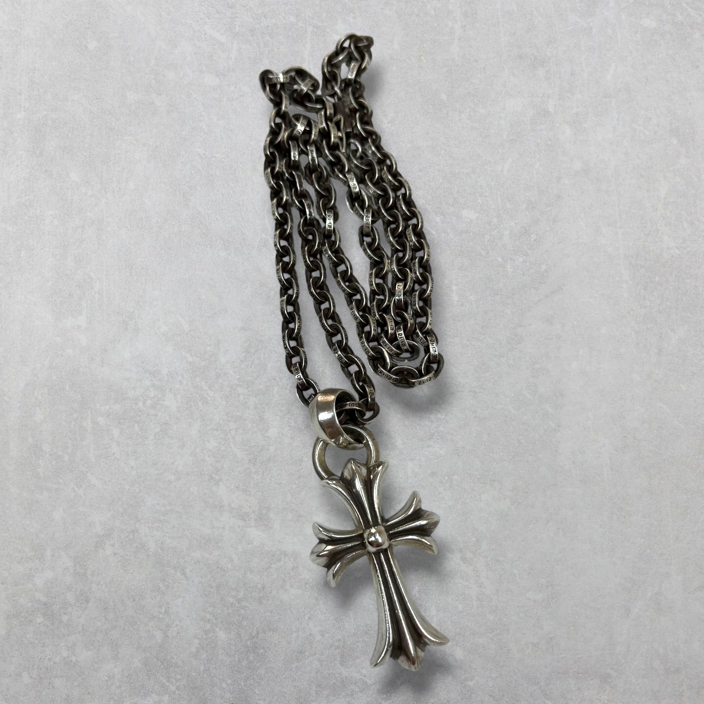 Chrome Hearts Small Cross Pendant w/ Bale & 20" Paper Chain Necklace