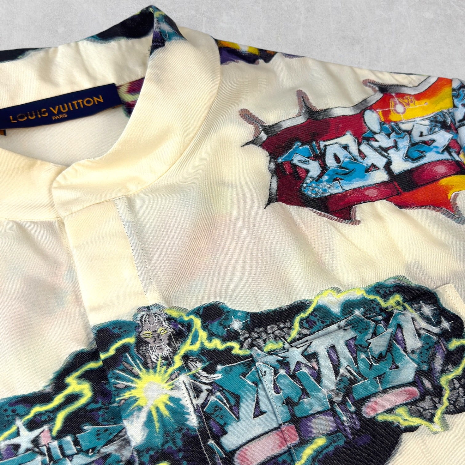 Louis Vuitton Graffiti Stand Collar Shirt XL