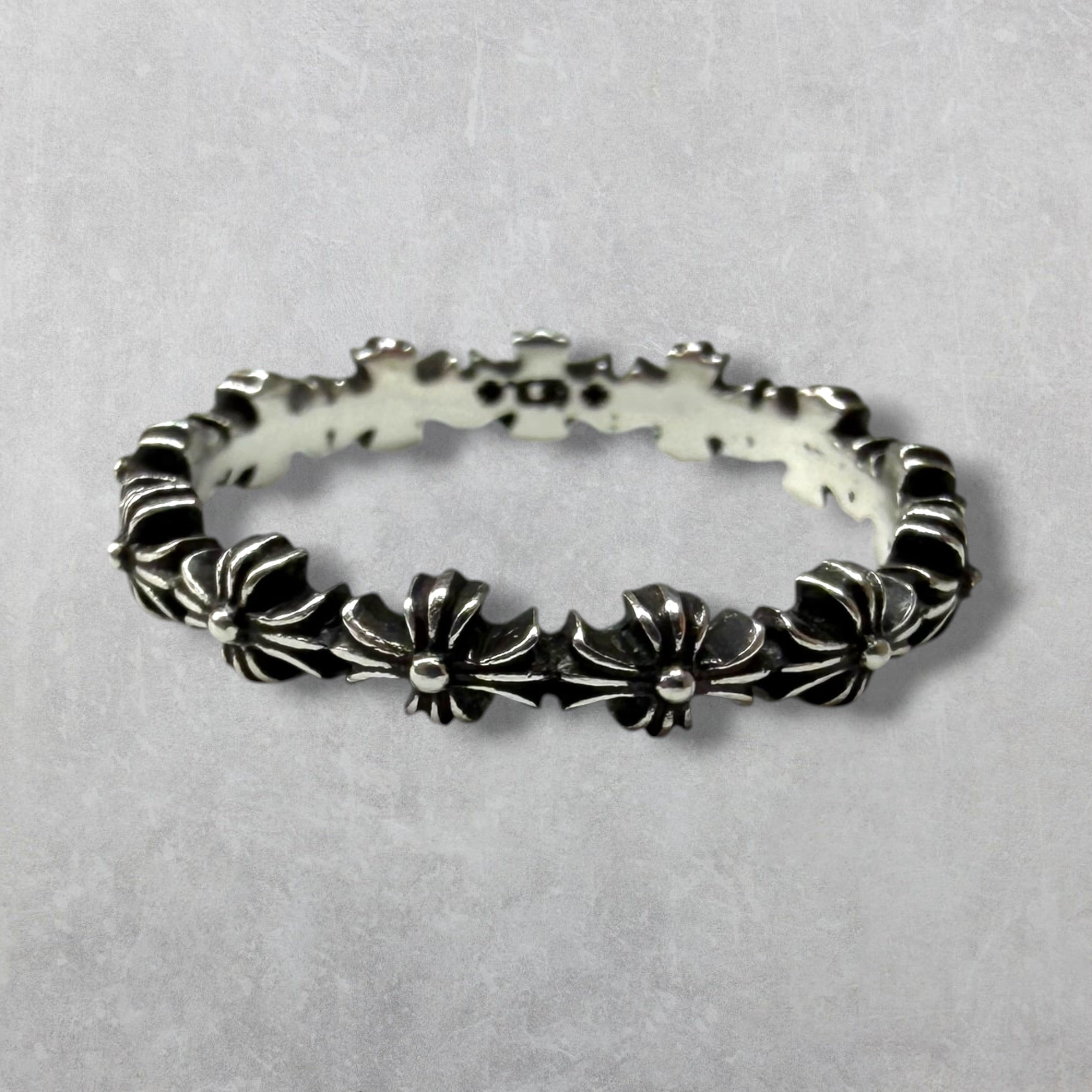 Chrome Hearts Tiny E CH Plus Band Ring 9