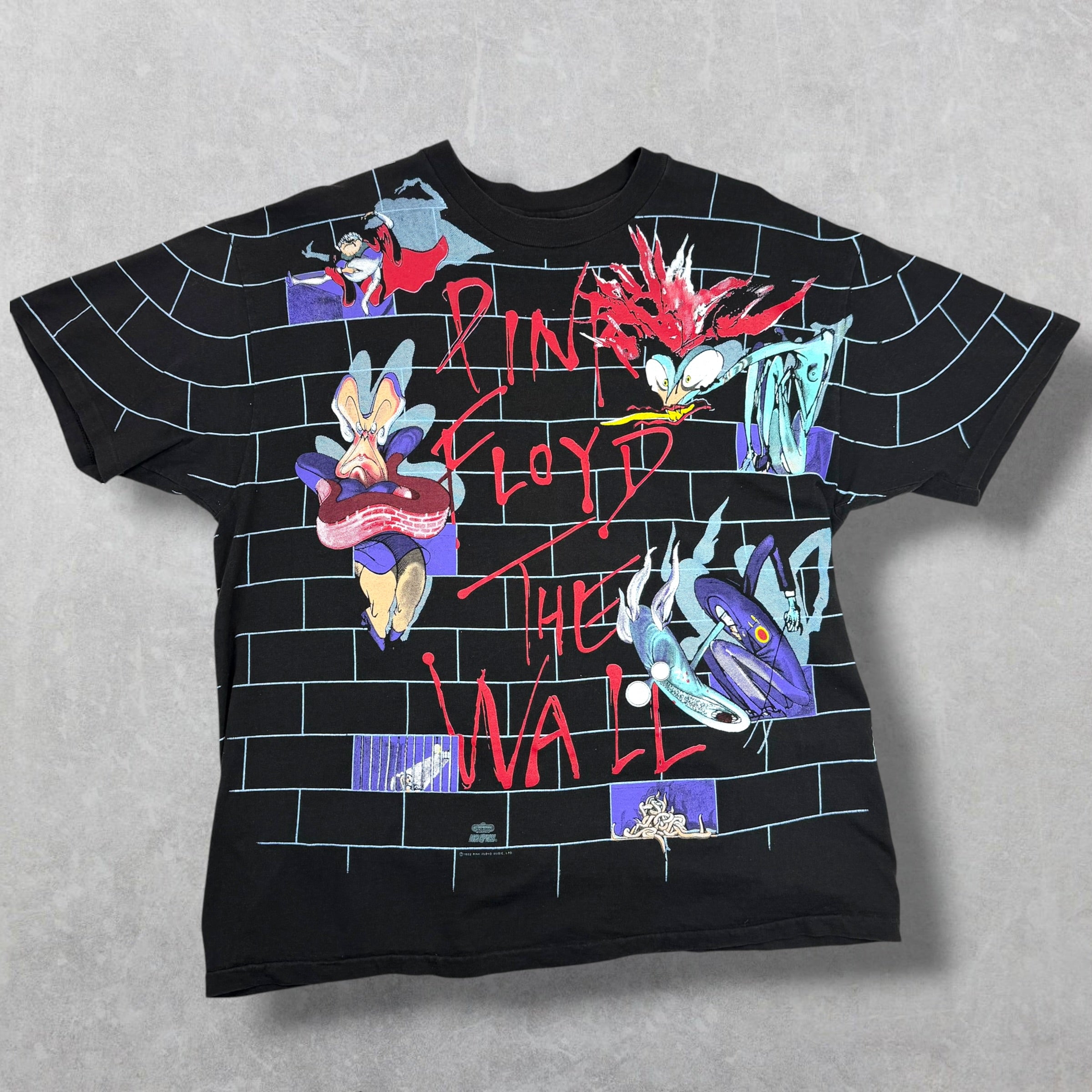 Vintage 90s Pink Floyd 'The Wall' All Over Tee XL