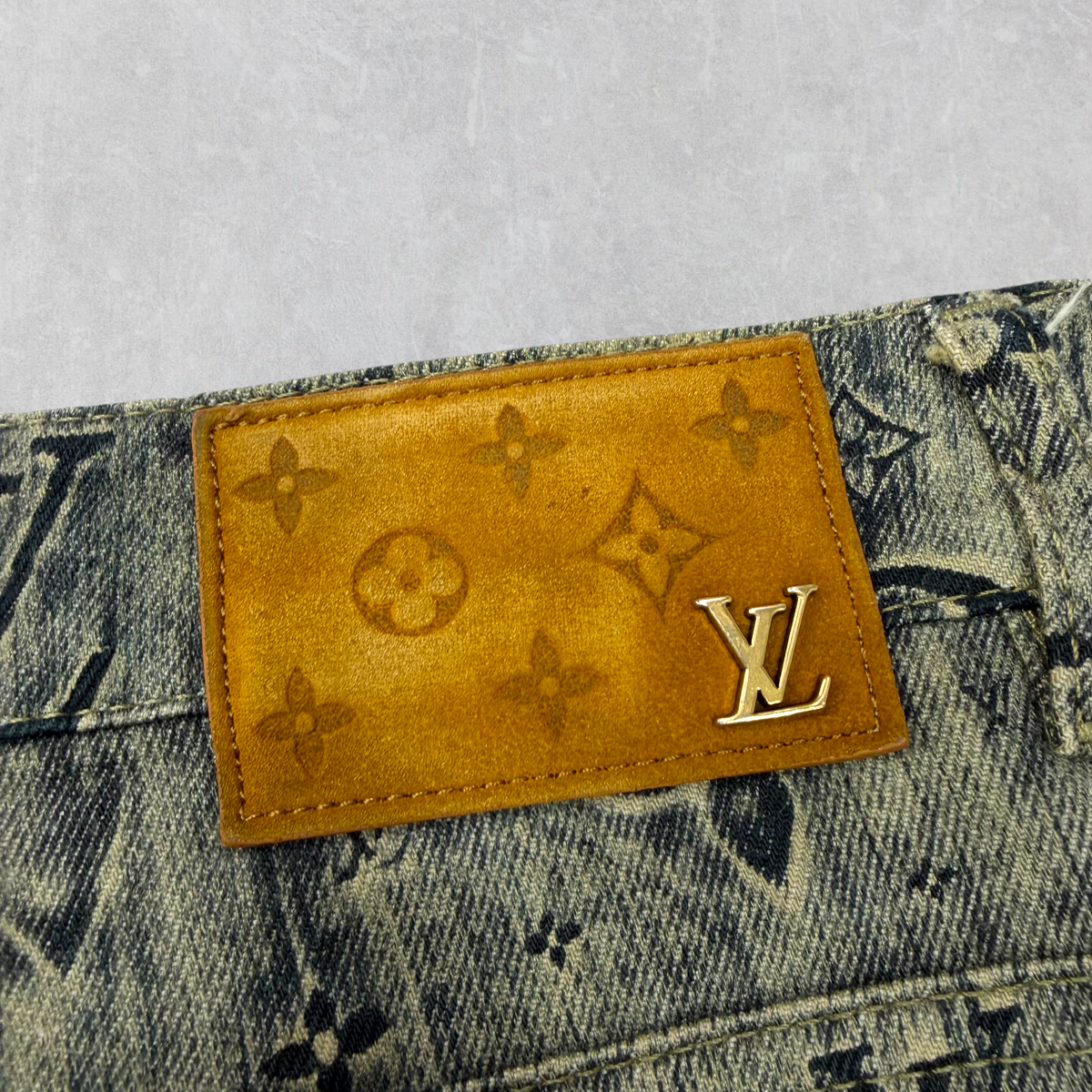 Louis Vuitton Dark Blue Star Monogram Denim Cargo Pants 31