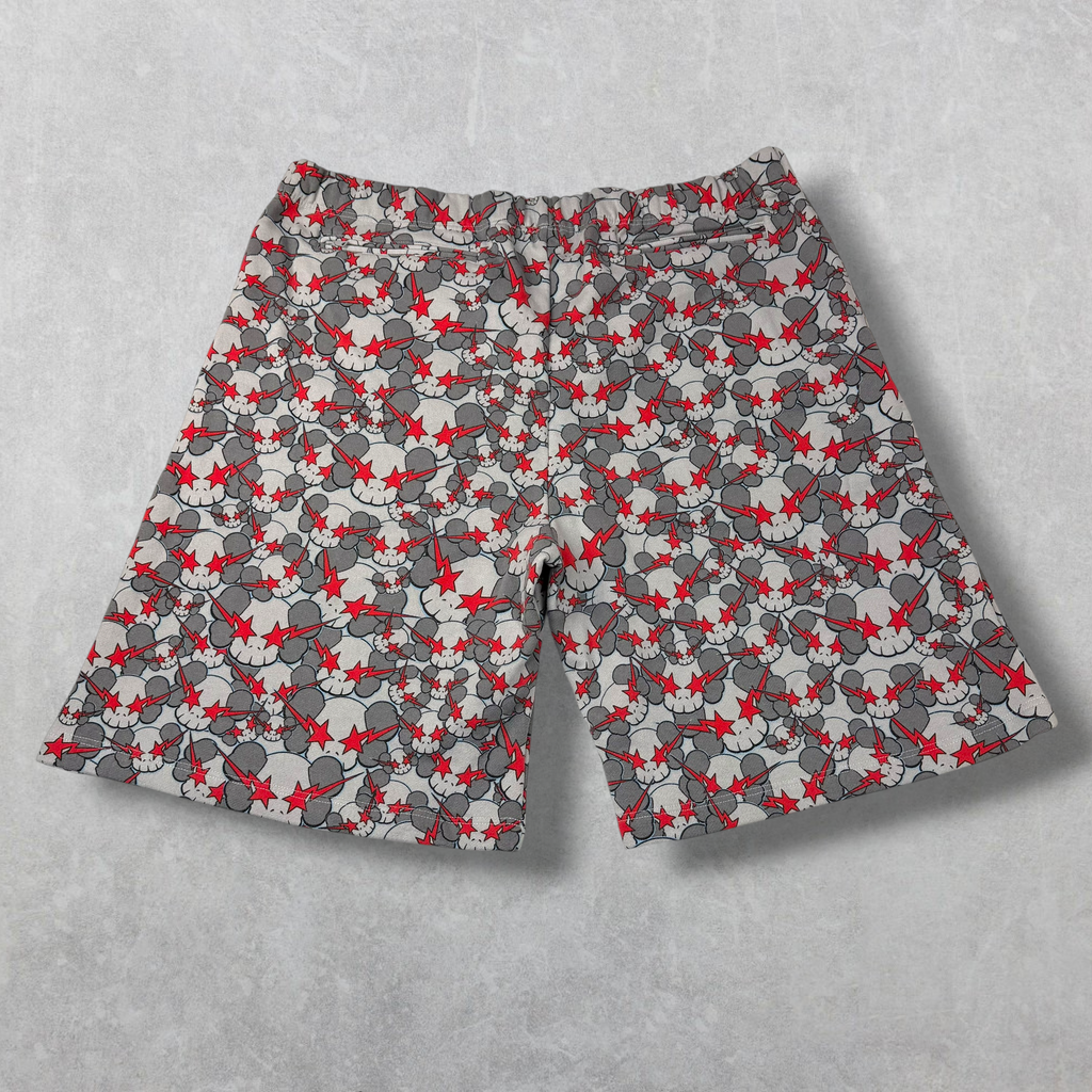 Bape x Kaws Skullsta Sweatshorts XXL