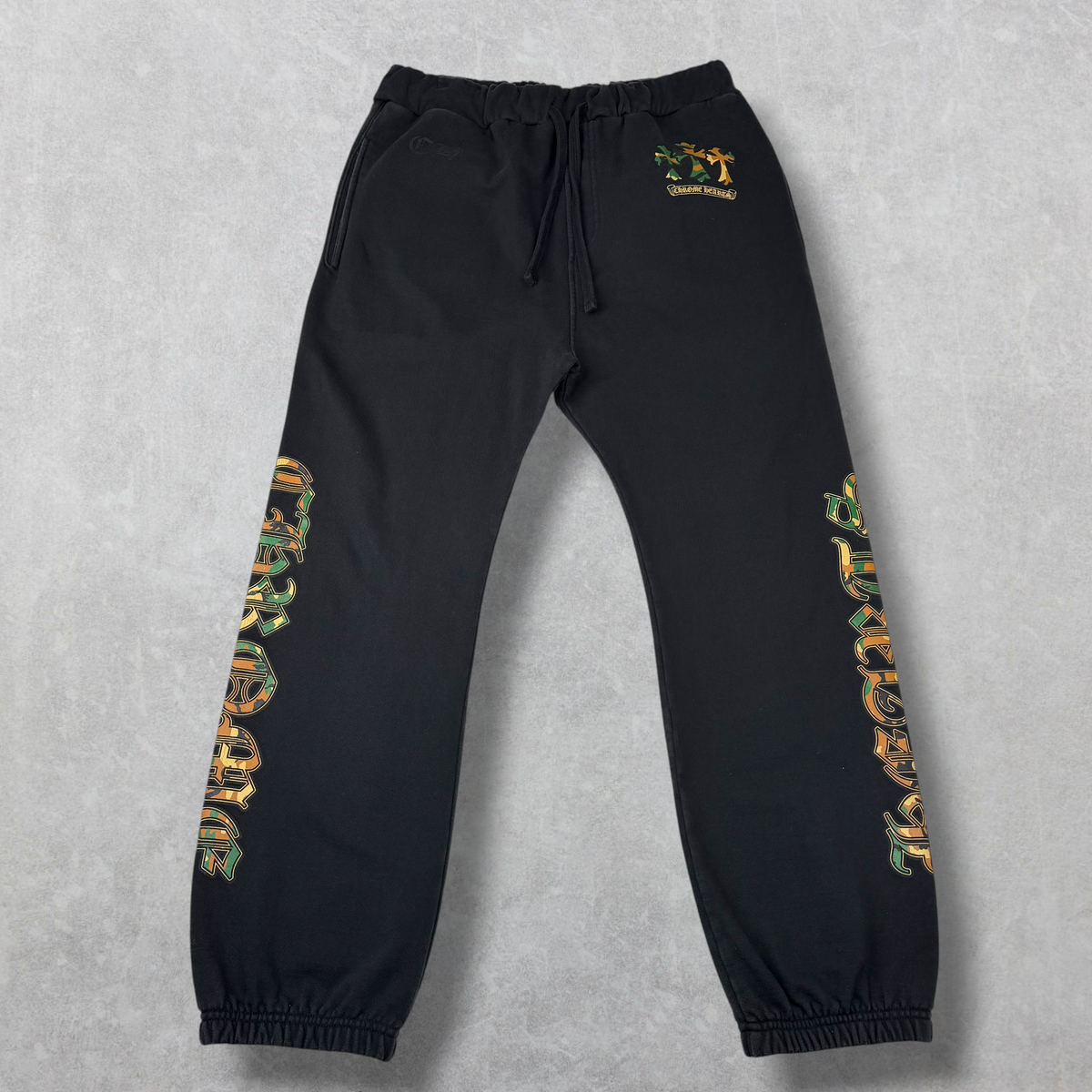 Chrome Hearts Camo Triple Cross Sweatpants L