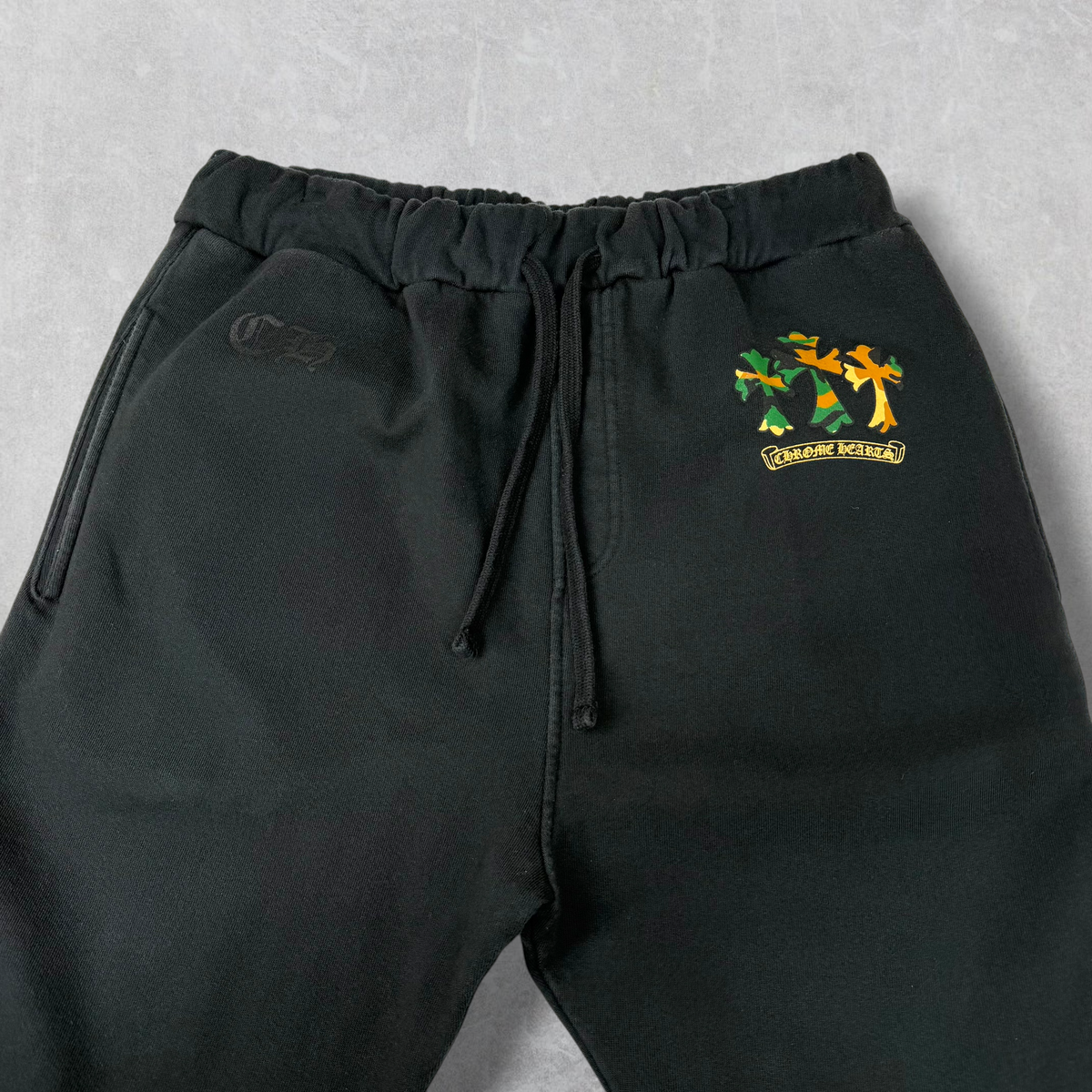 Chrome Hearts Camo Triple Cross Sweatpants L