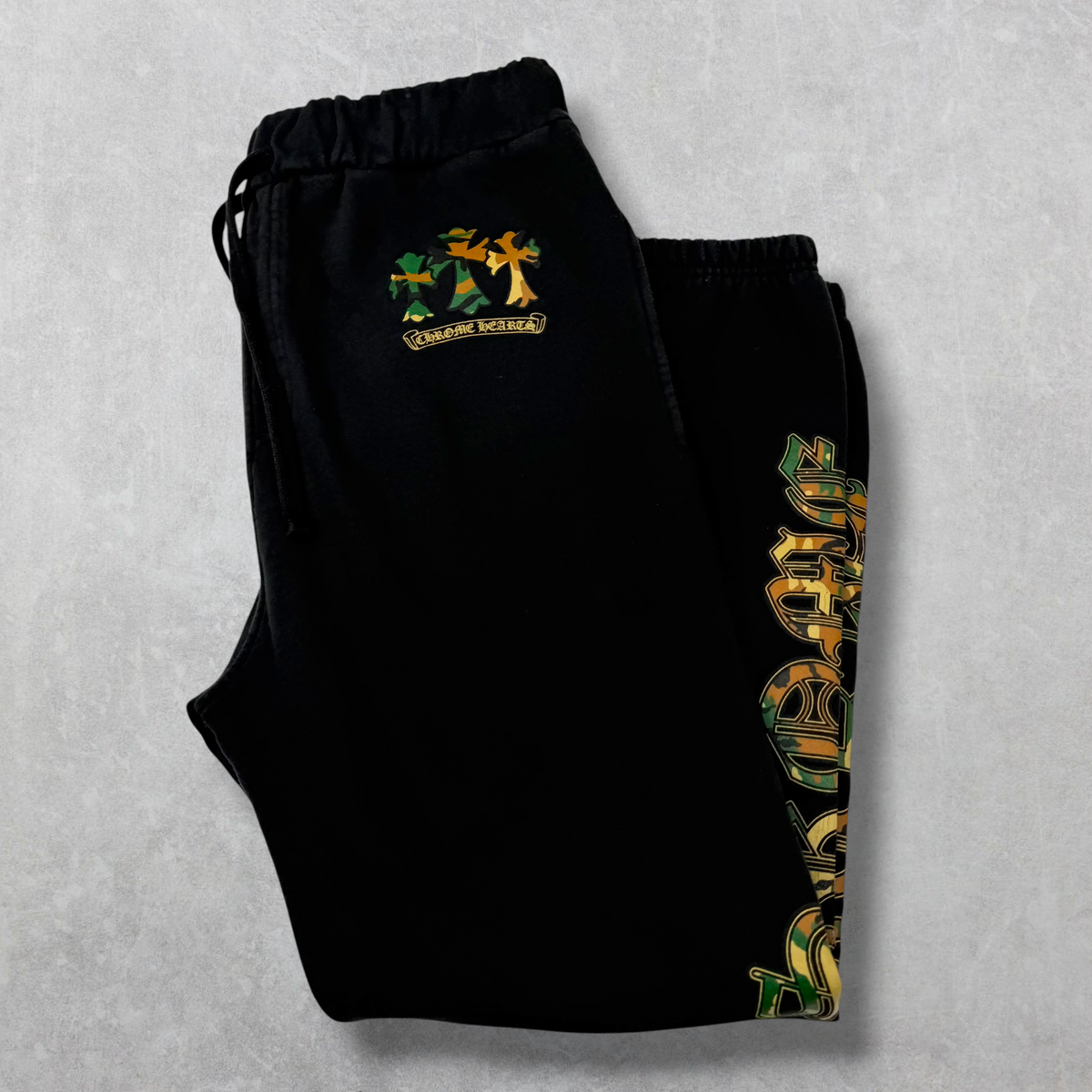 Chrome Hearts Camo Triple Cross Sweatpants L