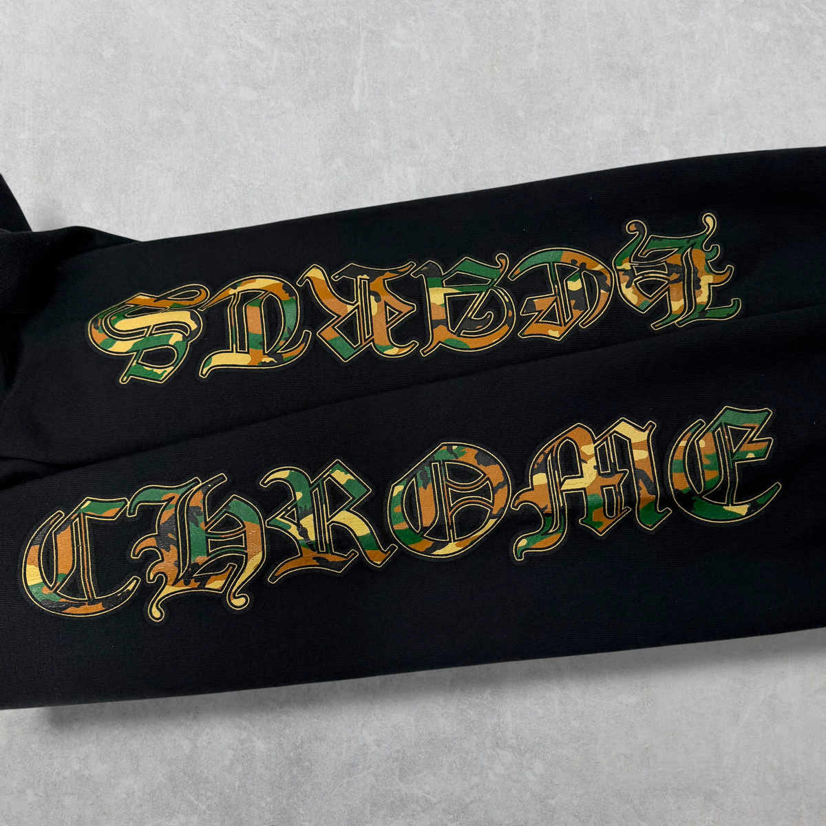 Chrome Hearts Camo Triple Cross Sweatpants L