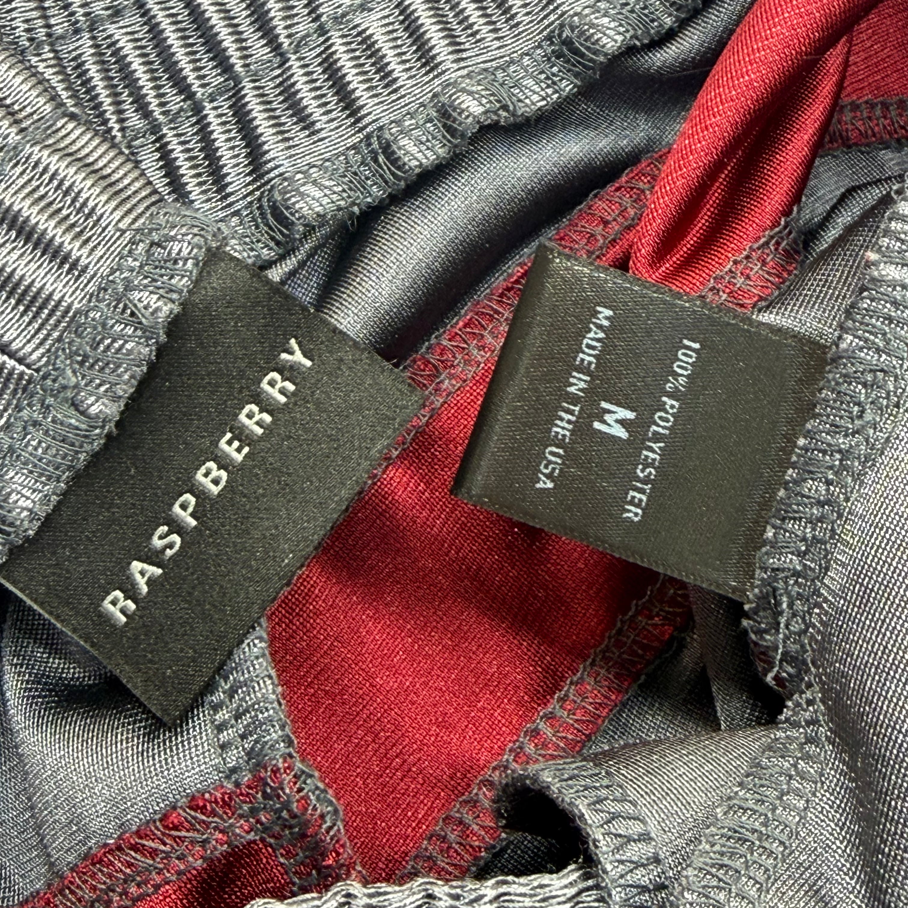 GV Gallery Raspberry Hills Tracy McGrady Pants M