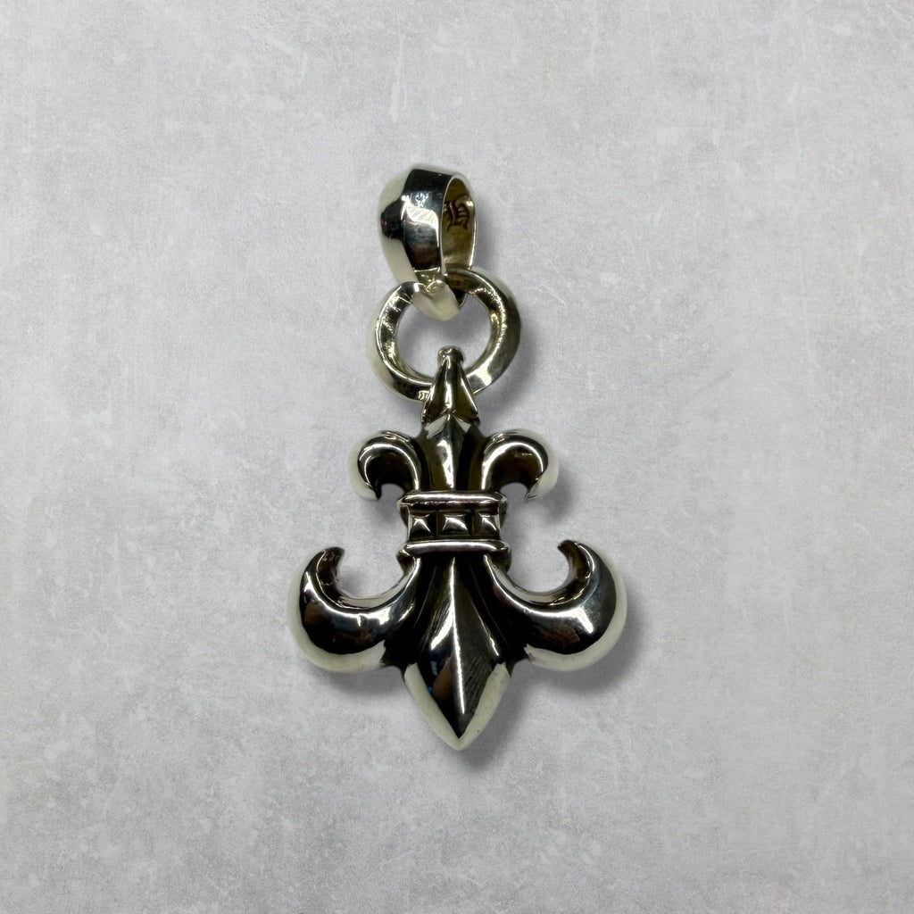 Chrome Hearts BS Fleur Pendant