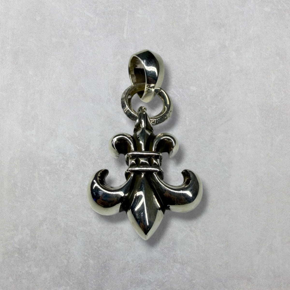 Chrome Hearts BS Fleur Pendant