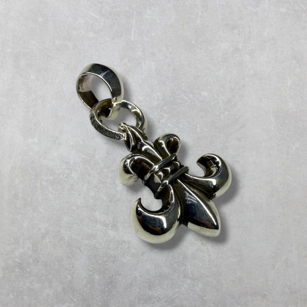 Chrome Hearts BS Fleur Pendant