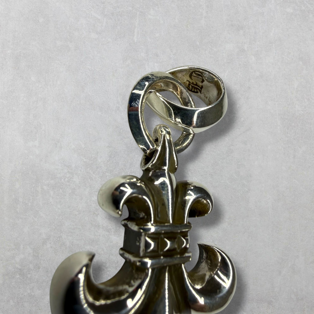 Chrome Hearts BS Fleur Pendant