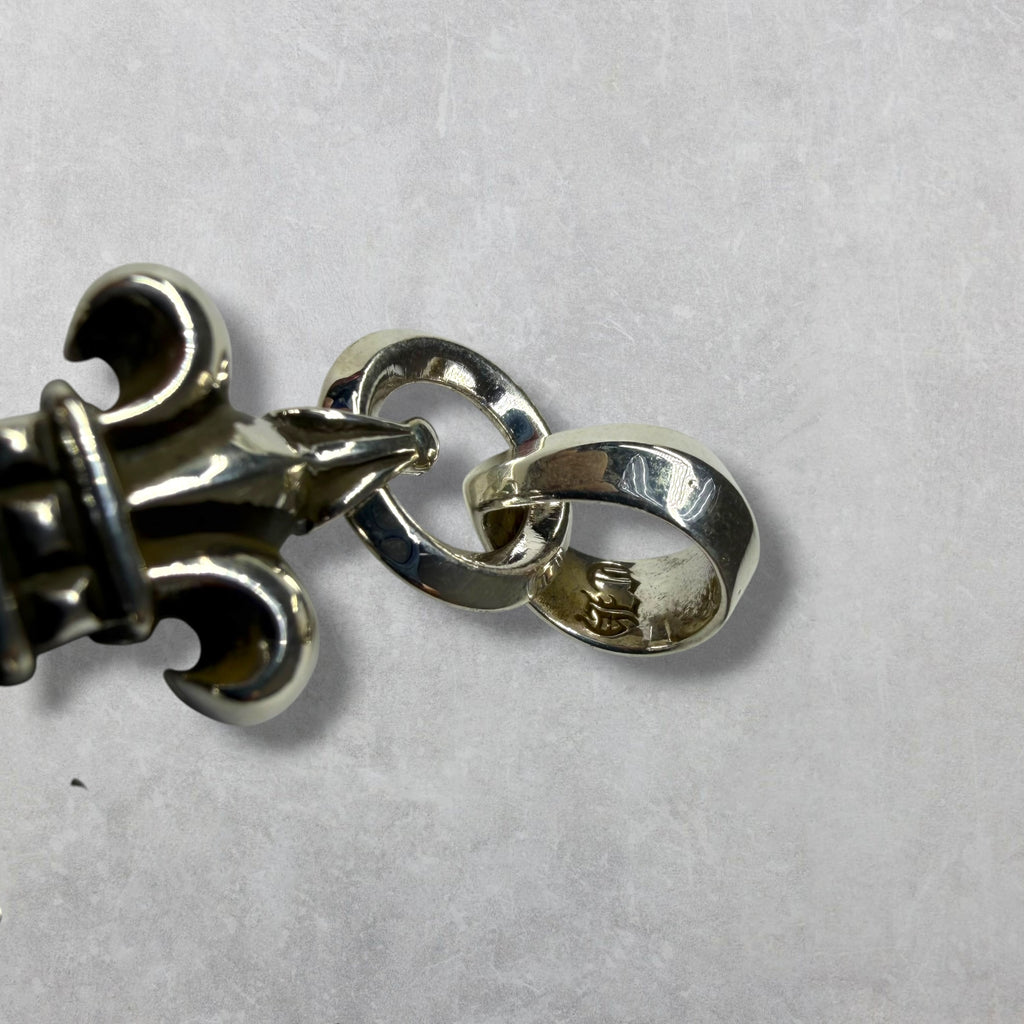 Chrome Hearts BS Fleur Pendant