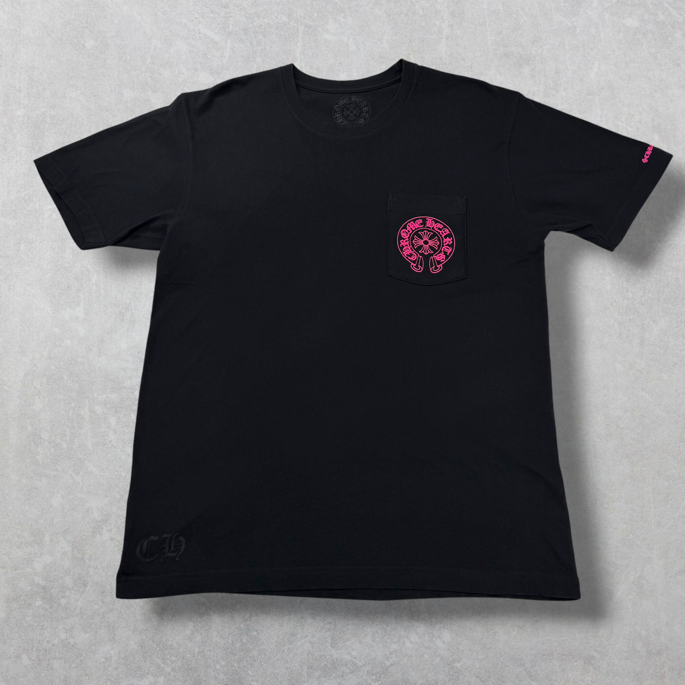 Chrome Hearts Pink Horseshoe Logo Tee Black L