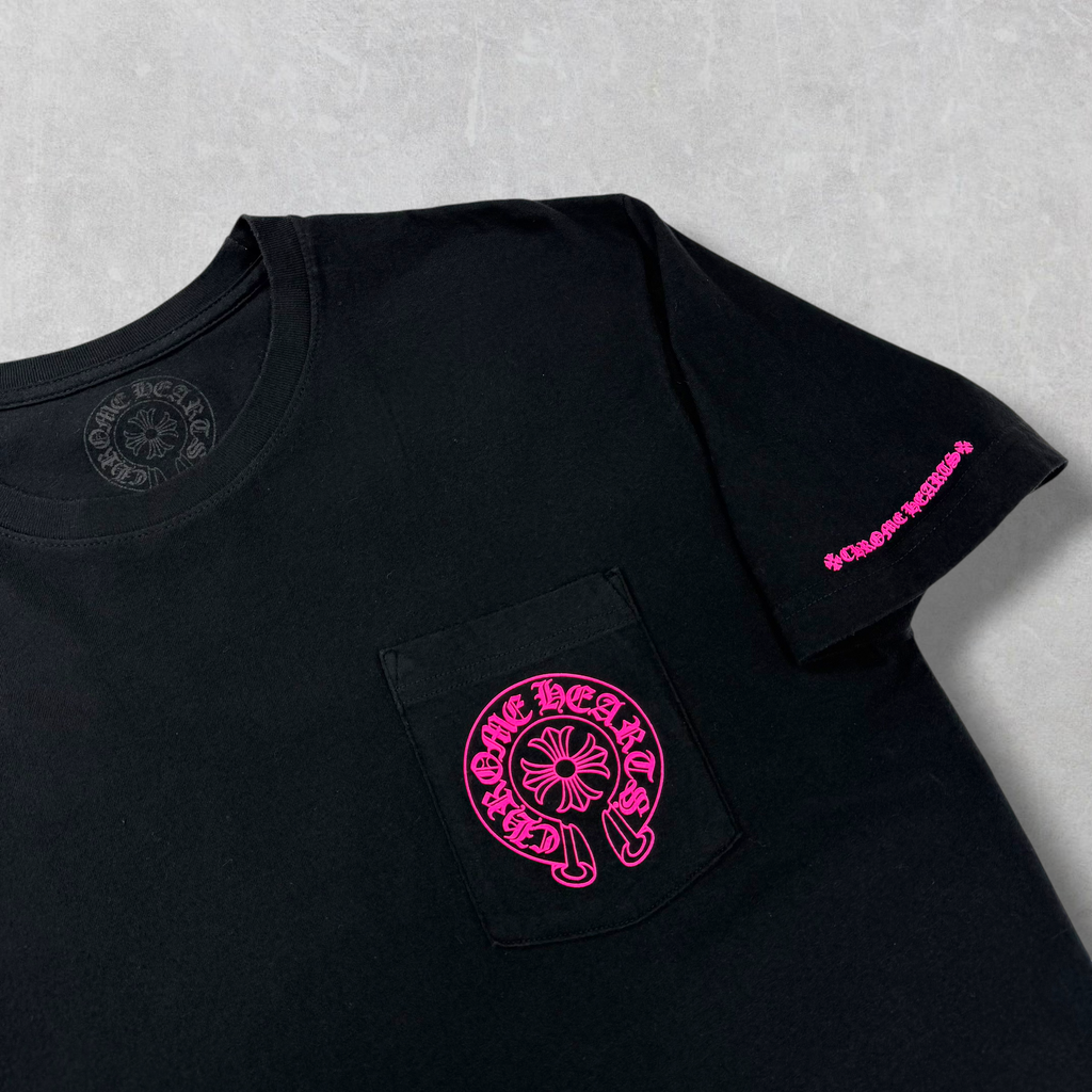 Chrome Hearts Pink Horseshoe Logo Tee Black L