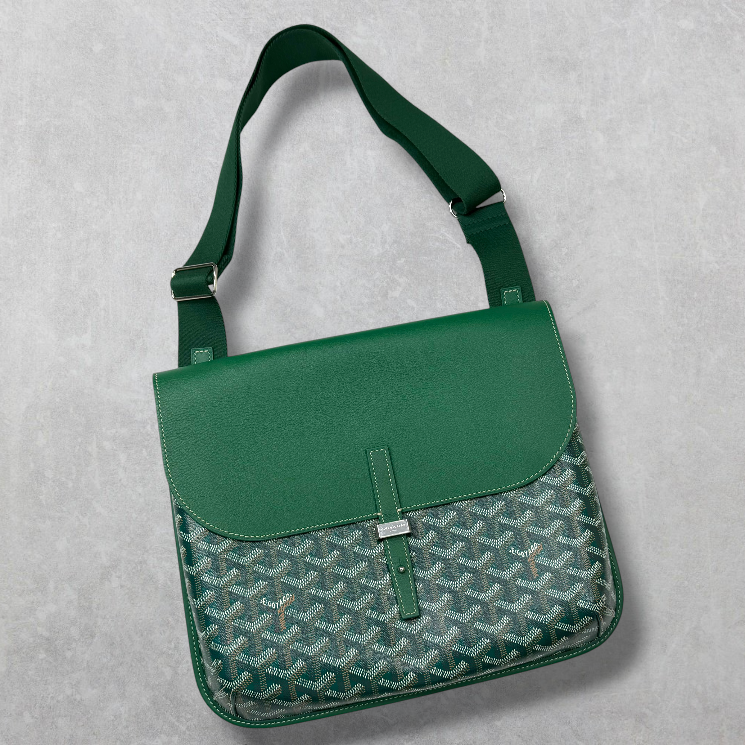 Goyard Coursier Messenger Bag Green