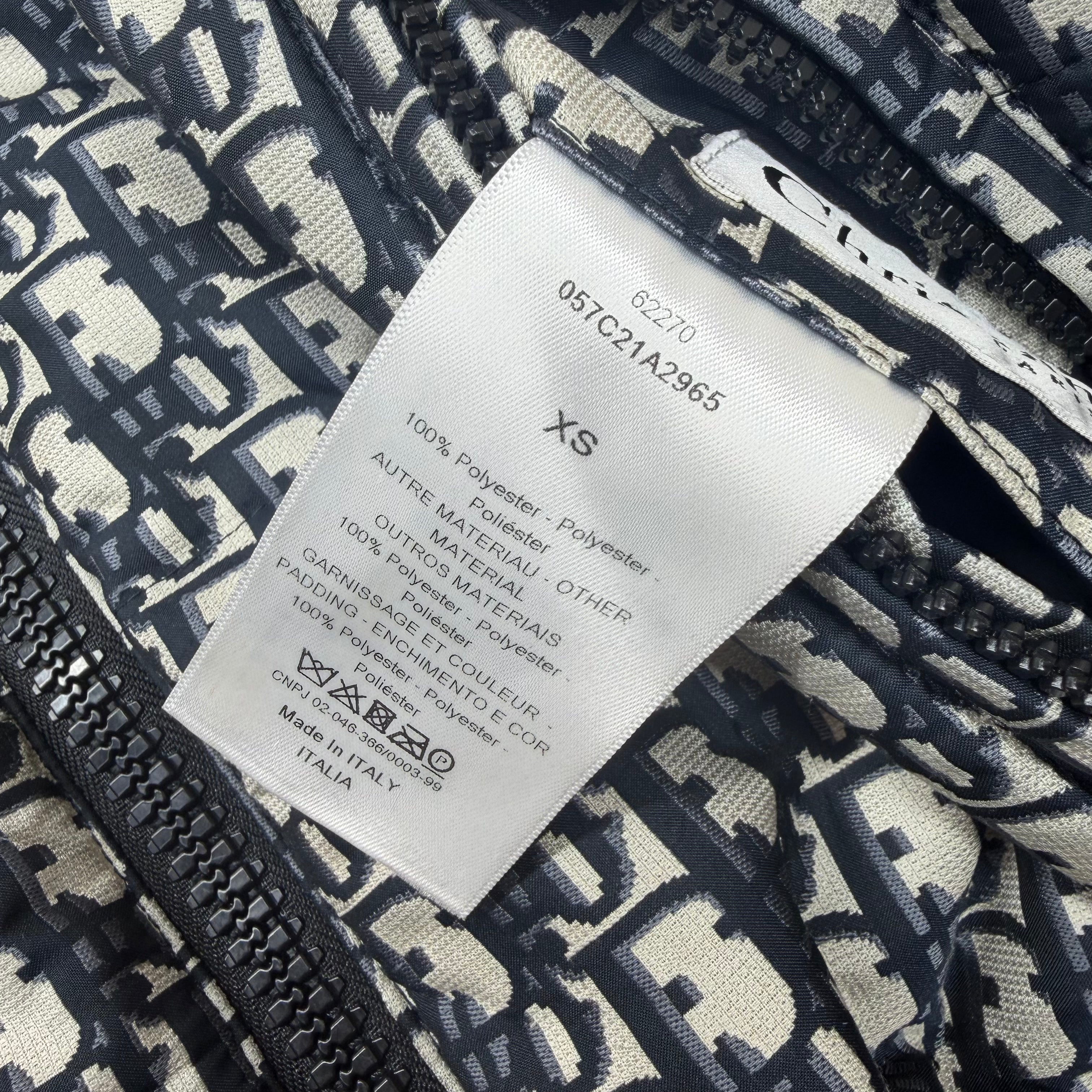 Dior Reversible Cropped Puffer Jacket XS