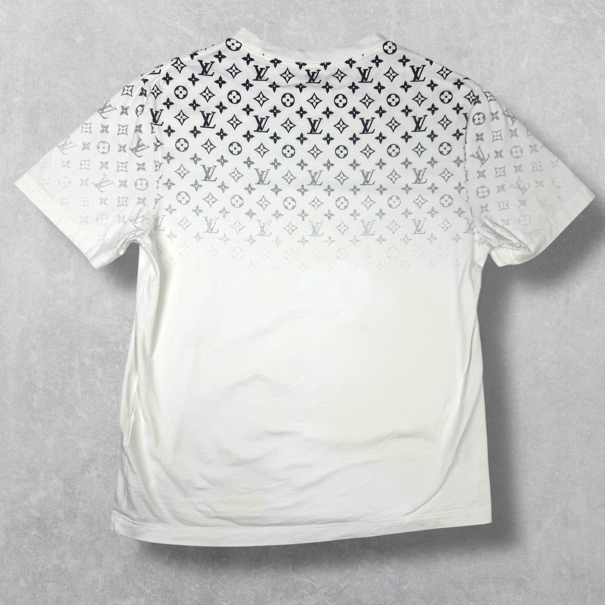 Louis Vuitton Monogram Gradient White Tee XL