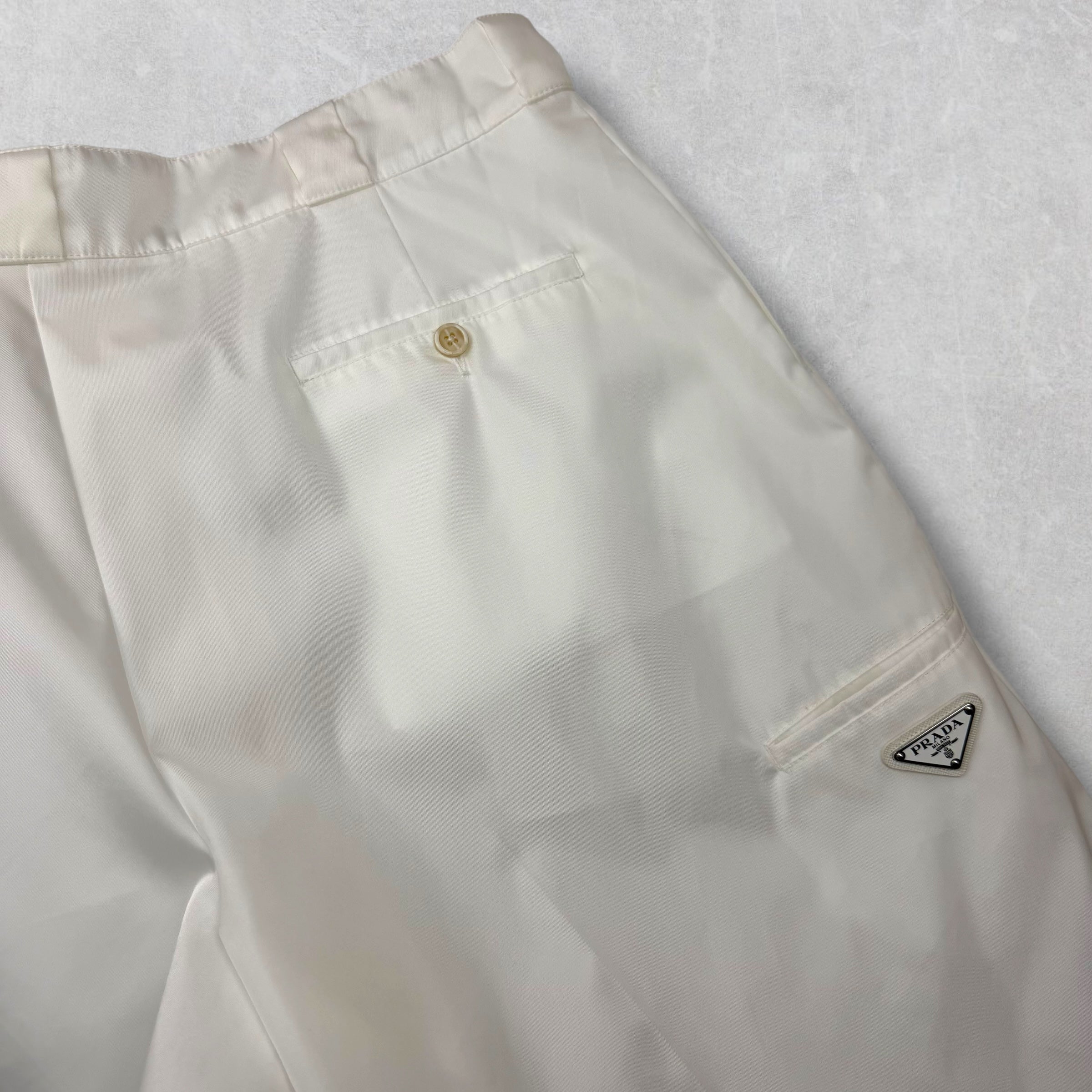 Prada Re-Nylon Bermuda White Shorts 52 (36)