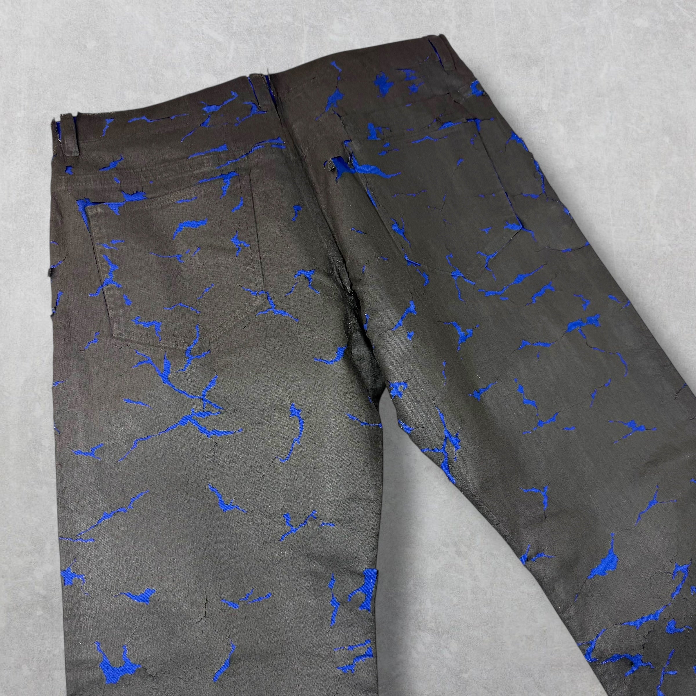 A/W 2022 Givenchy Black Cracked Distressed Jeans 36