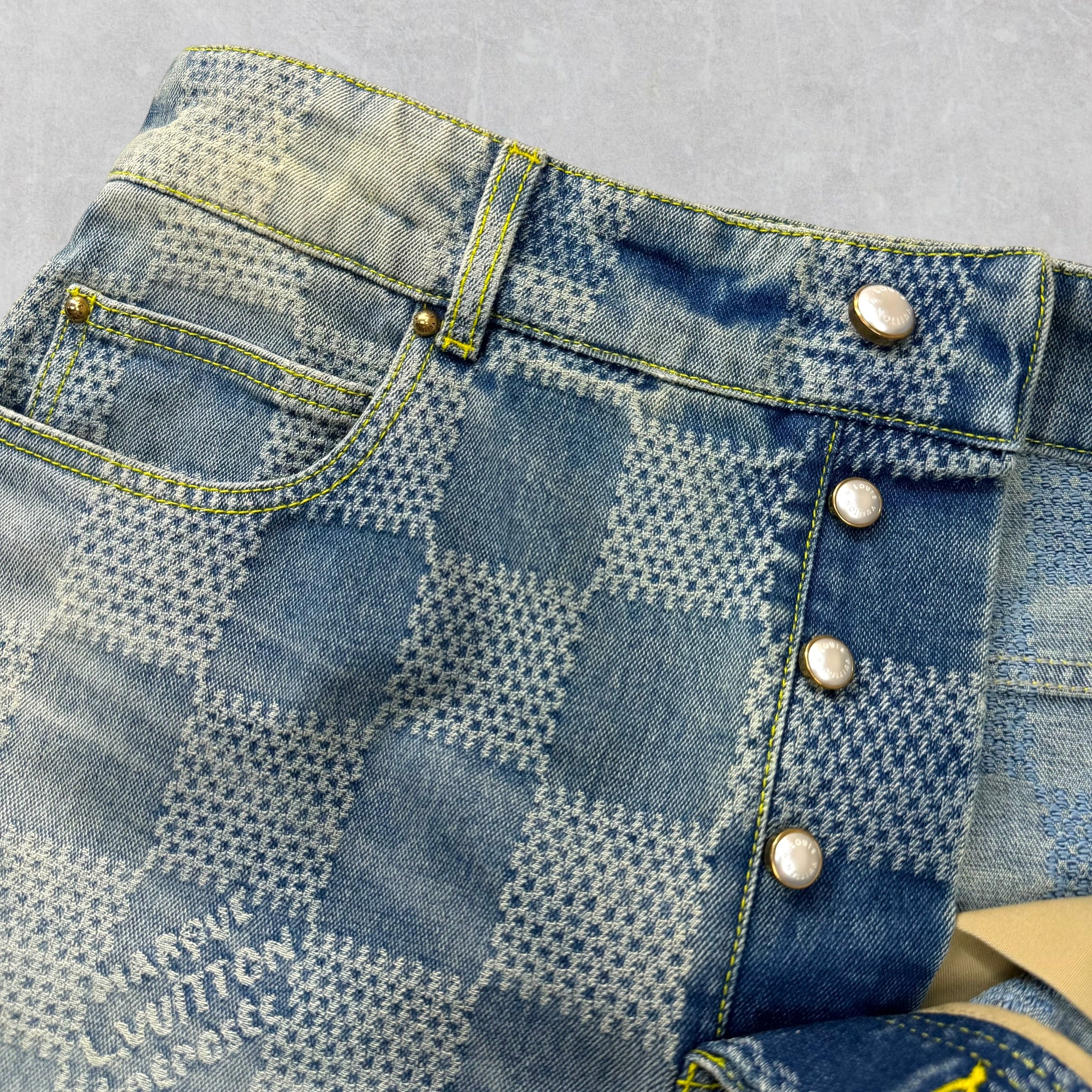 Louis Vuitton Damier Denim Skate Pants 32