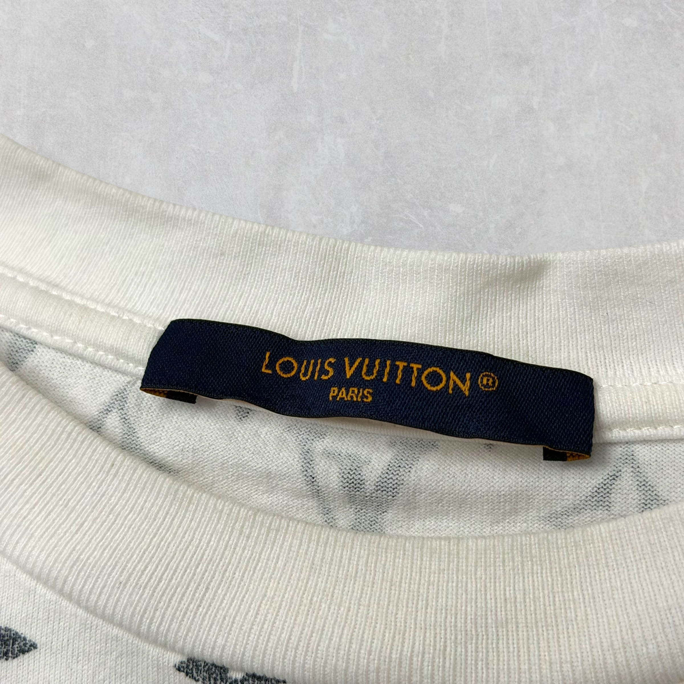 Louis Vuitton Monogram Gradient White Tee XL