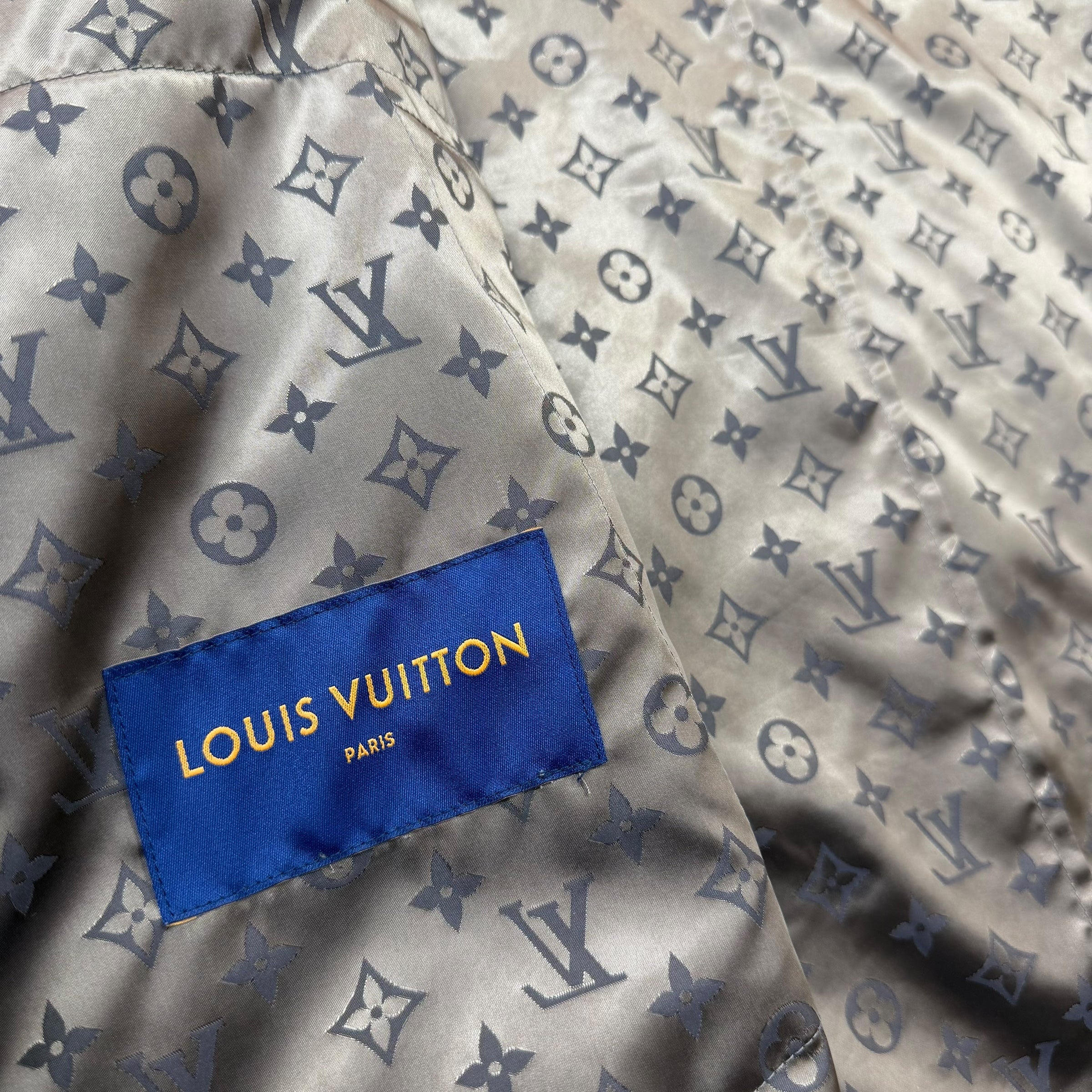 Louis Vuitton "Tourist vs. Purist" Monogram Windbreaker 52 (L)
