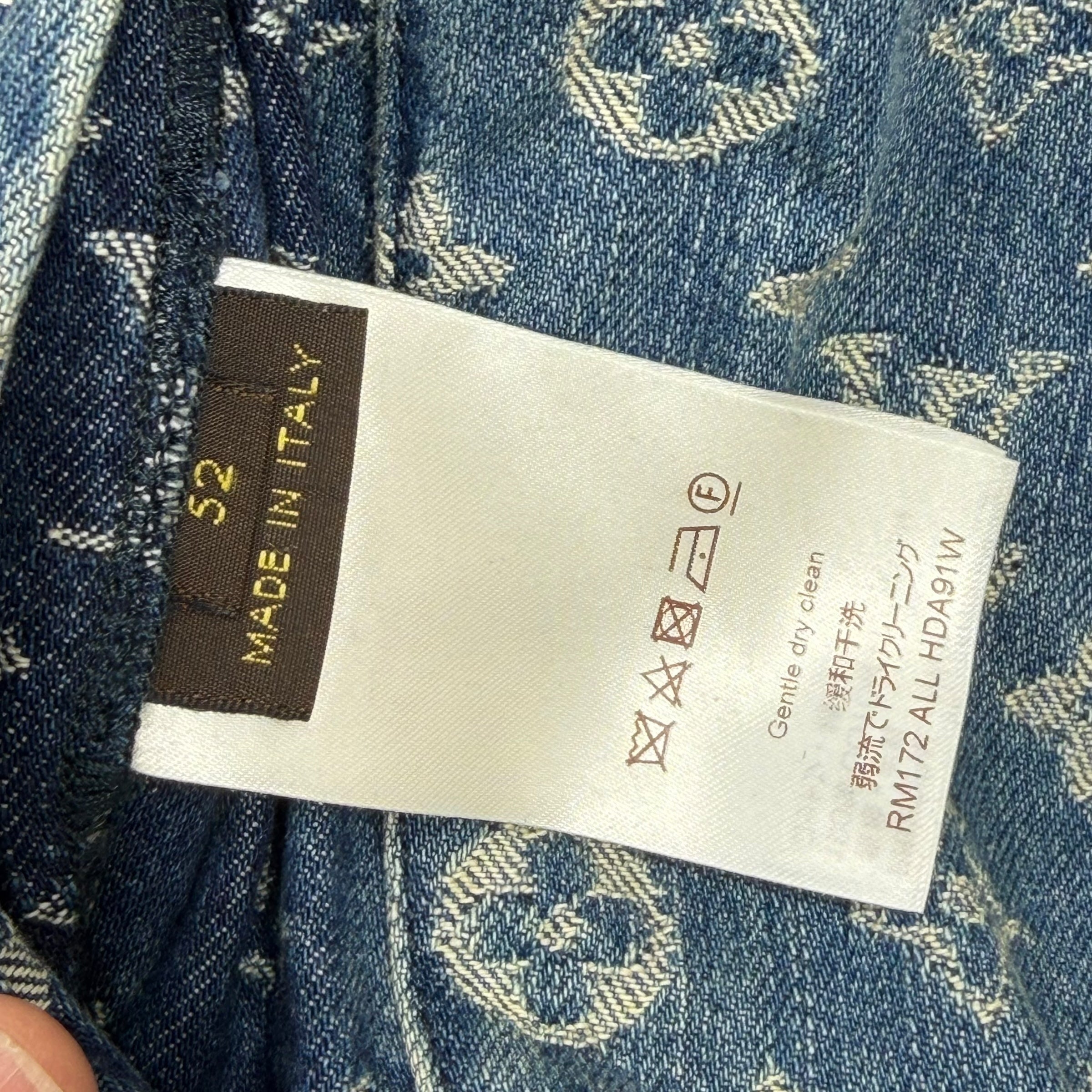 Louis Vuitton x Supreme Monogram Denim Jacket 52 (L)