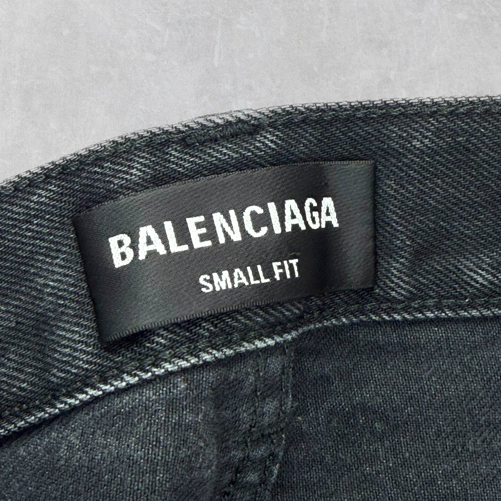 Balenciaga Baggy Distressed Hem Black Jeans S (32)