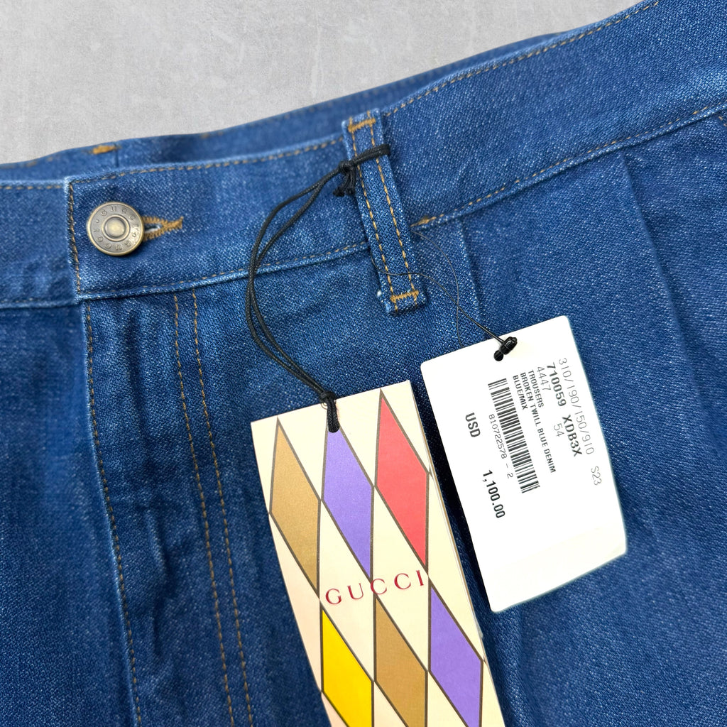 Gucci Embroidered Broken Twill Denim Shorts 38 (54)