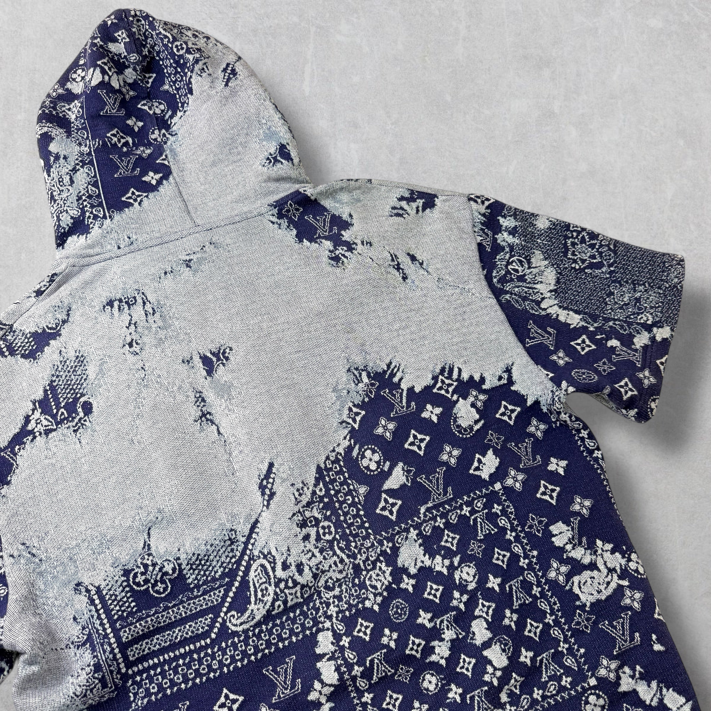 Louis Vuitton Monogram Bandana Short-Sleeve Hoodie L