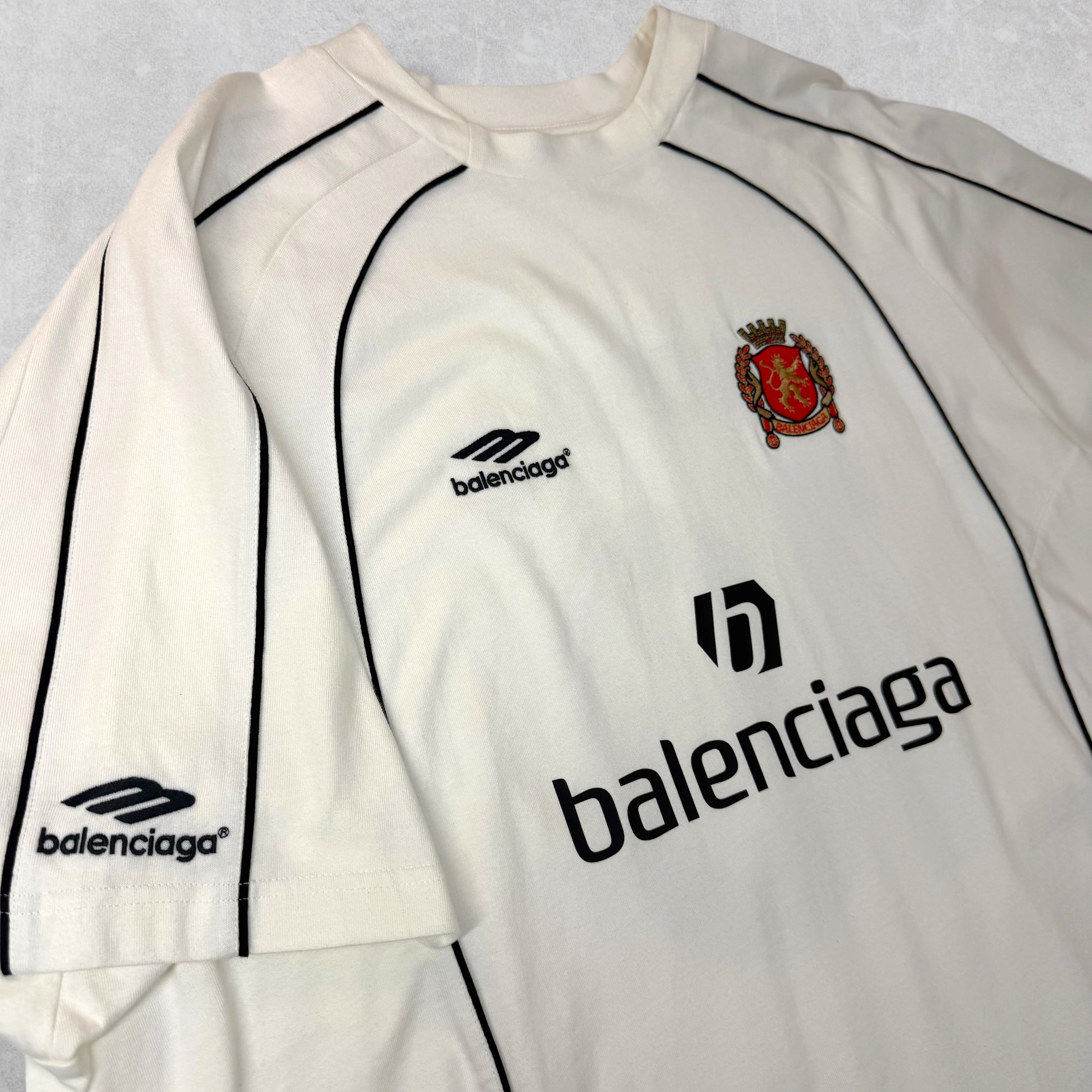 Balenciaga Soho Oversized Soccer Shirt White 5 (XXXXL)