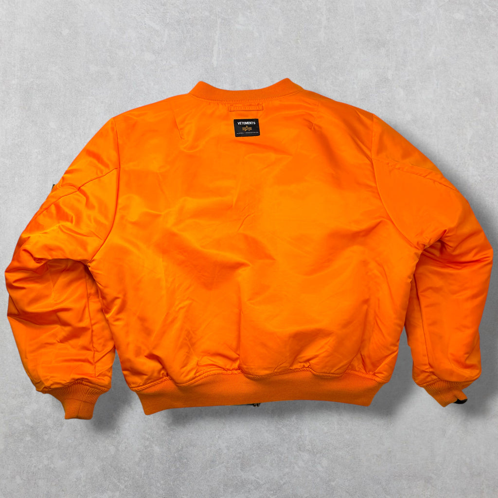 Vetements x Alpha Industries Reversible Emoji Bomber S (L)