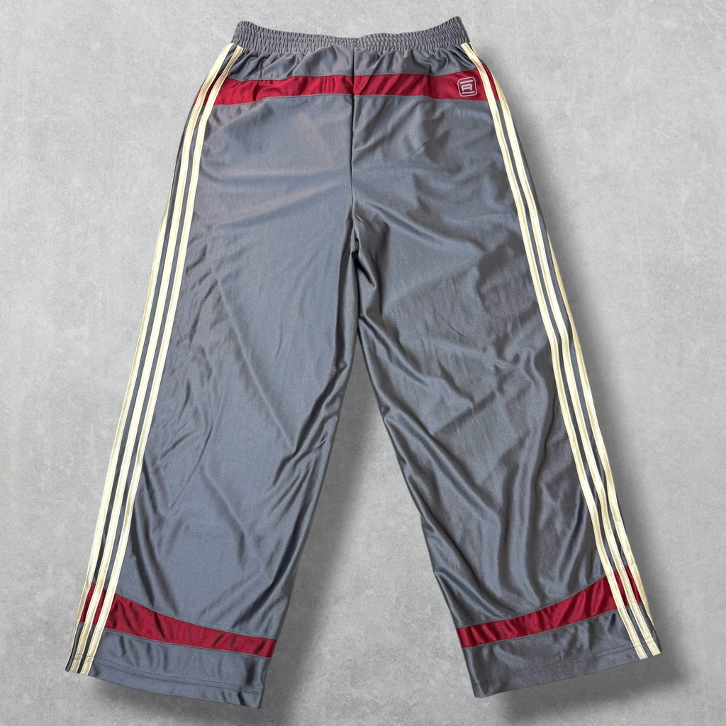 GV Gallery Raspberry Hills Tracy McGrady Pants M