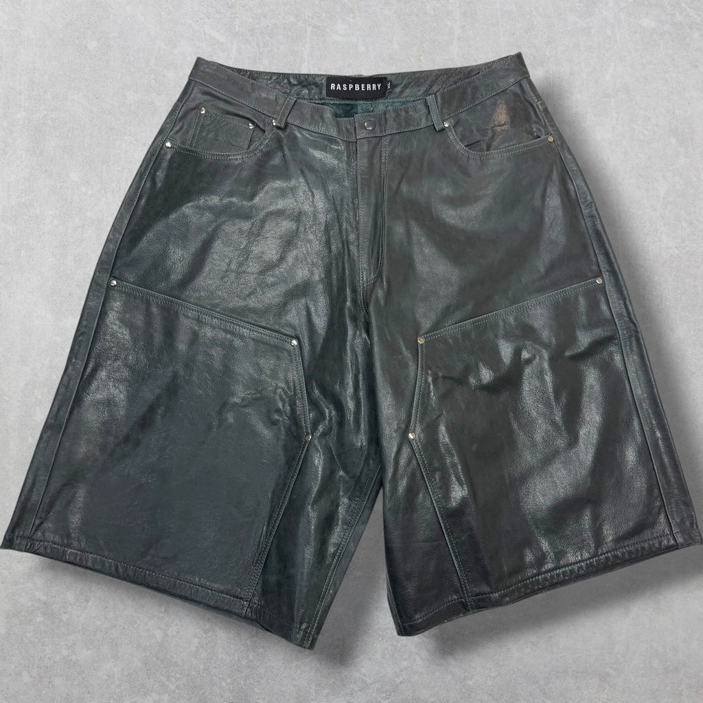 GV Gallery Raspberry Hills Black Leather Shorts XL