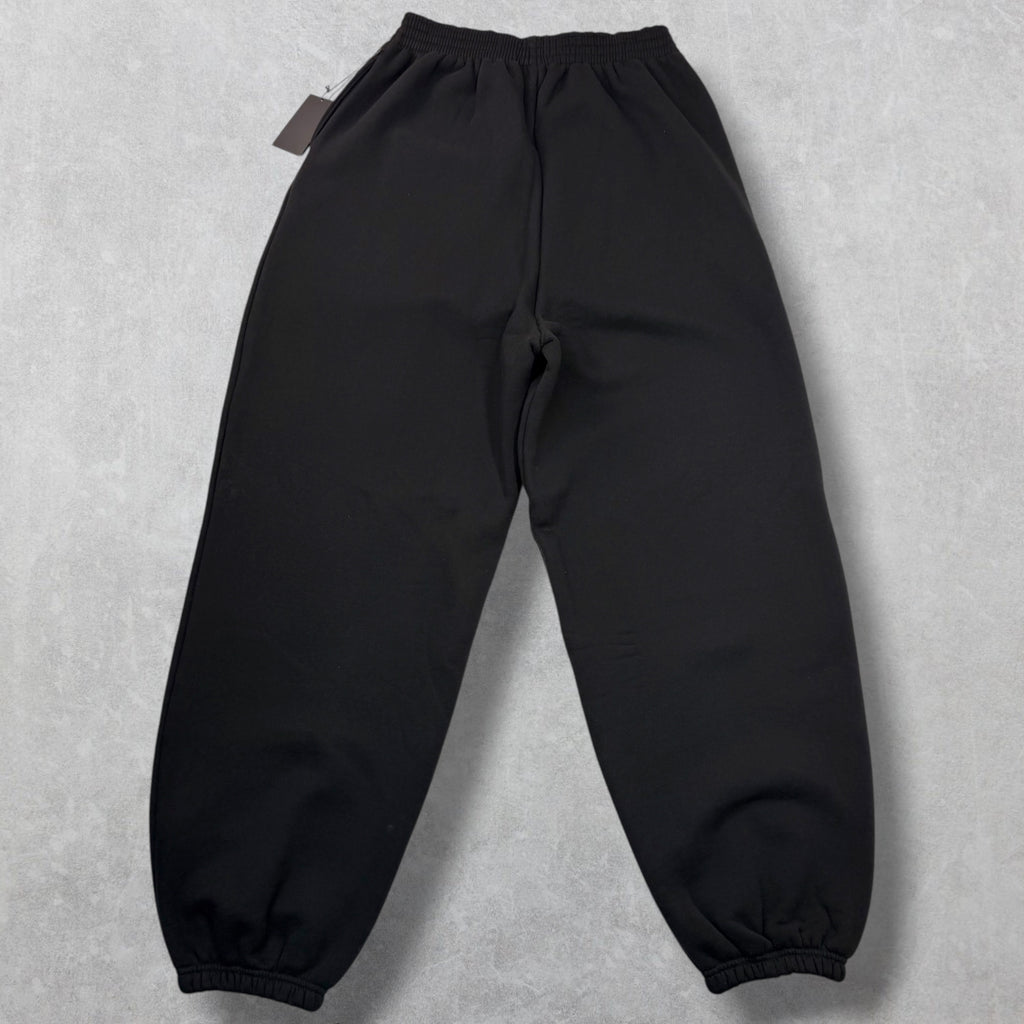 GV Gallery Raspberry Hills Weekday Baggy Sweats M