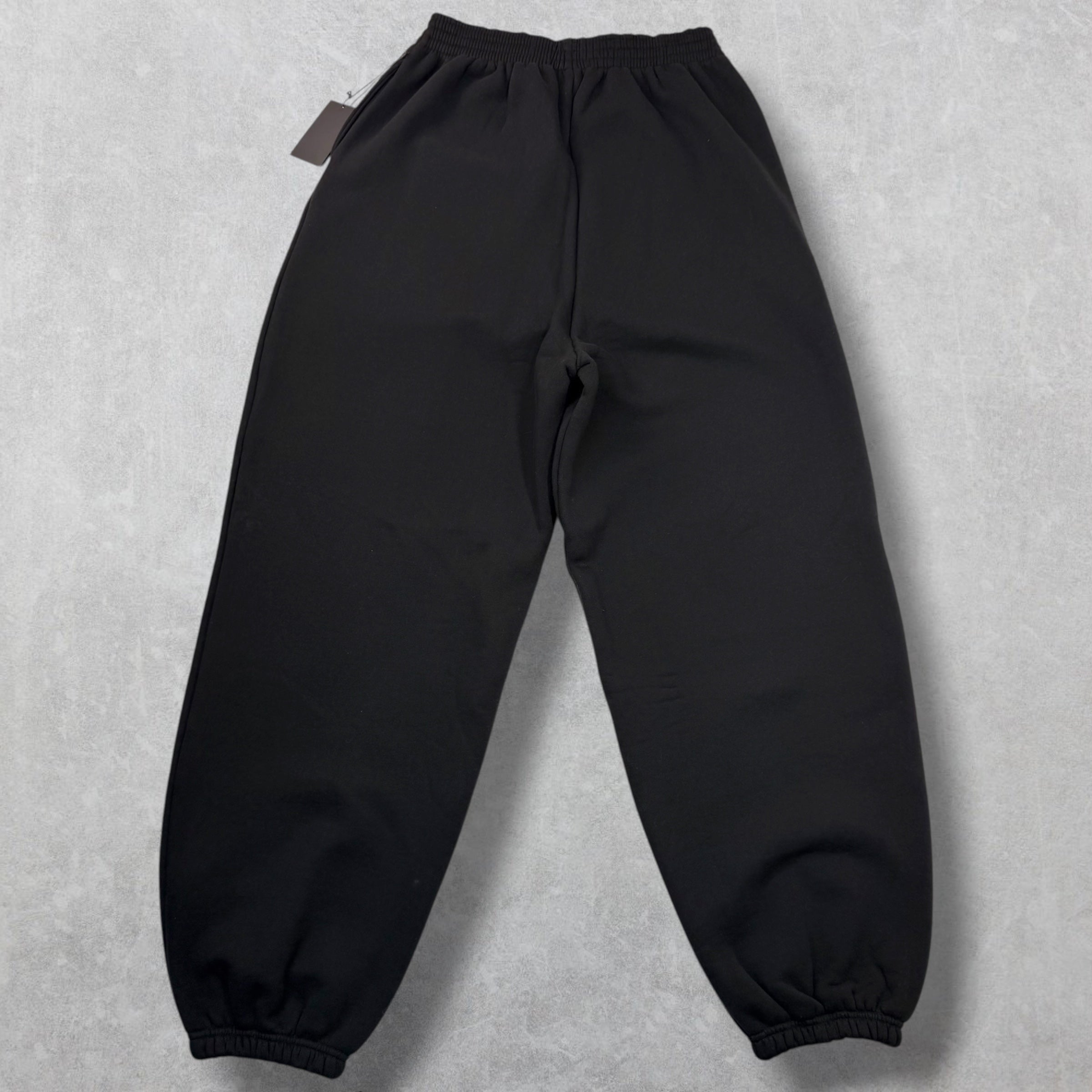 GV Gallery Raspberry Hills Weekday Baggy Sweats M