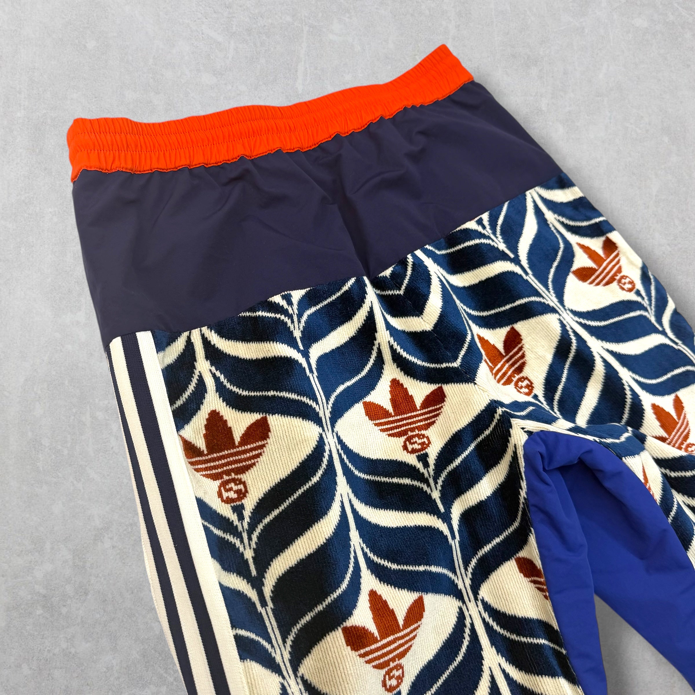 Gucci x Adidas Interlocking G Trefoil Pants 44 (XS)
