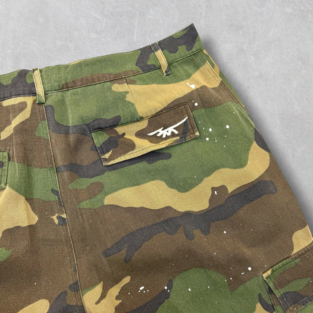 HMDD ARMY Everyday Worker Camo Shorts L