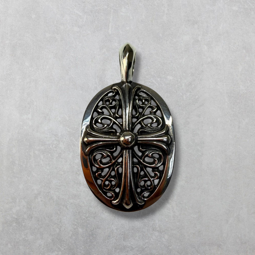 Chrome Hearts Oval Pendant