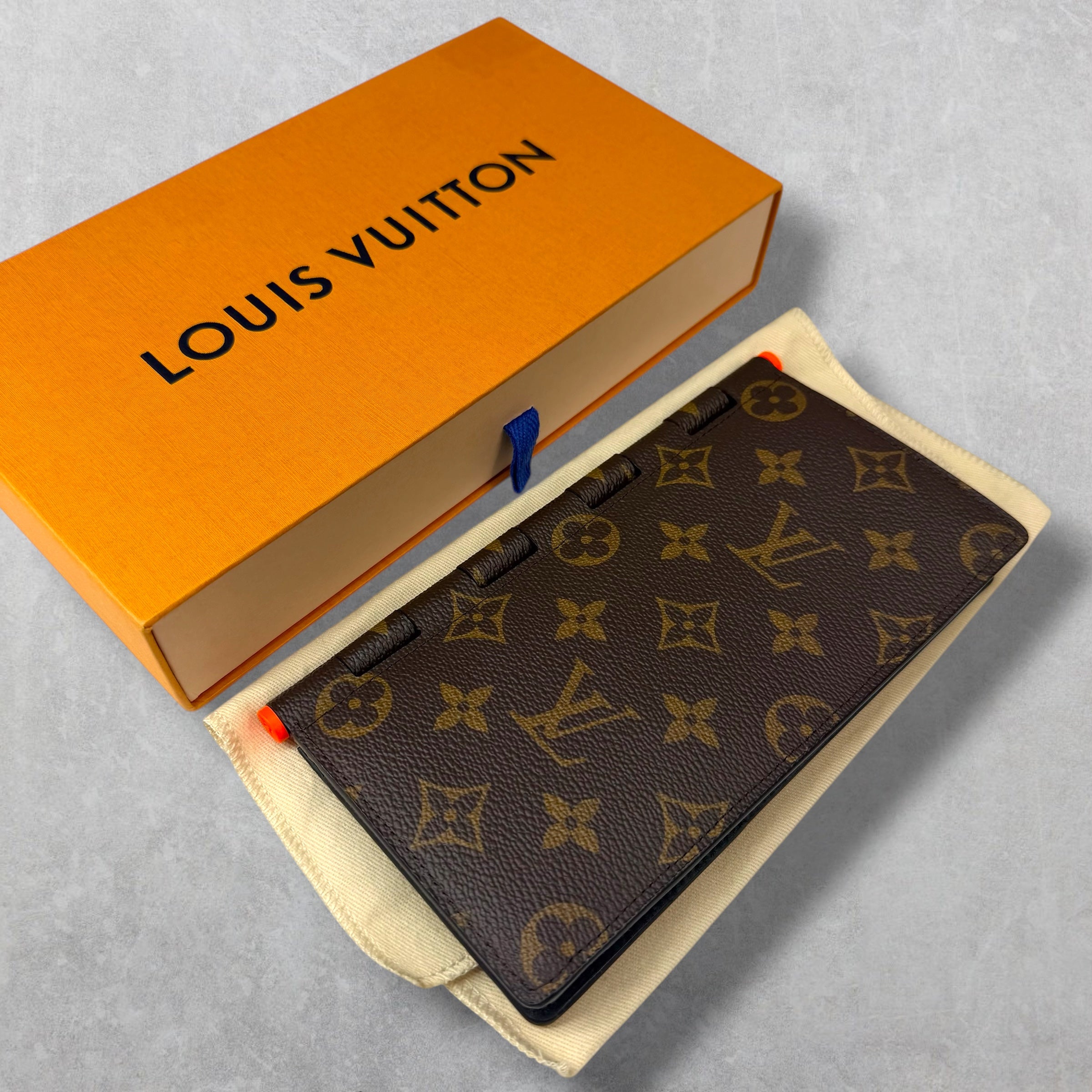 Louis Vuitton Monogram Solar Ray Brazza Hinge Wallet