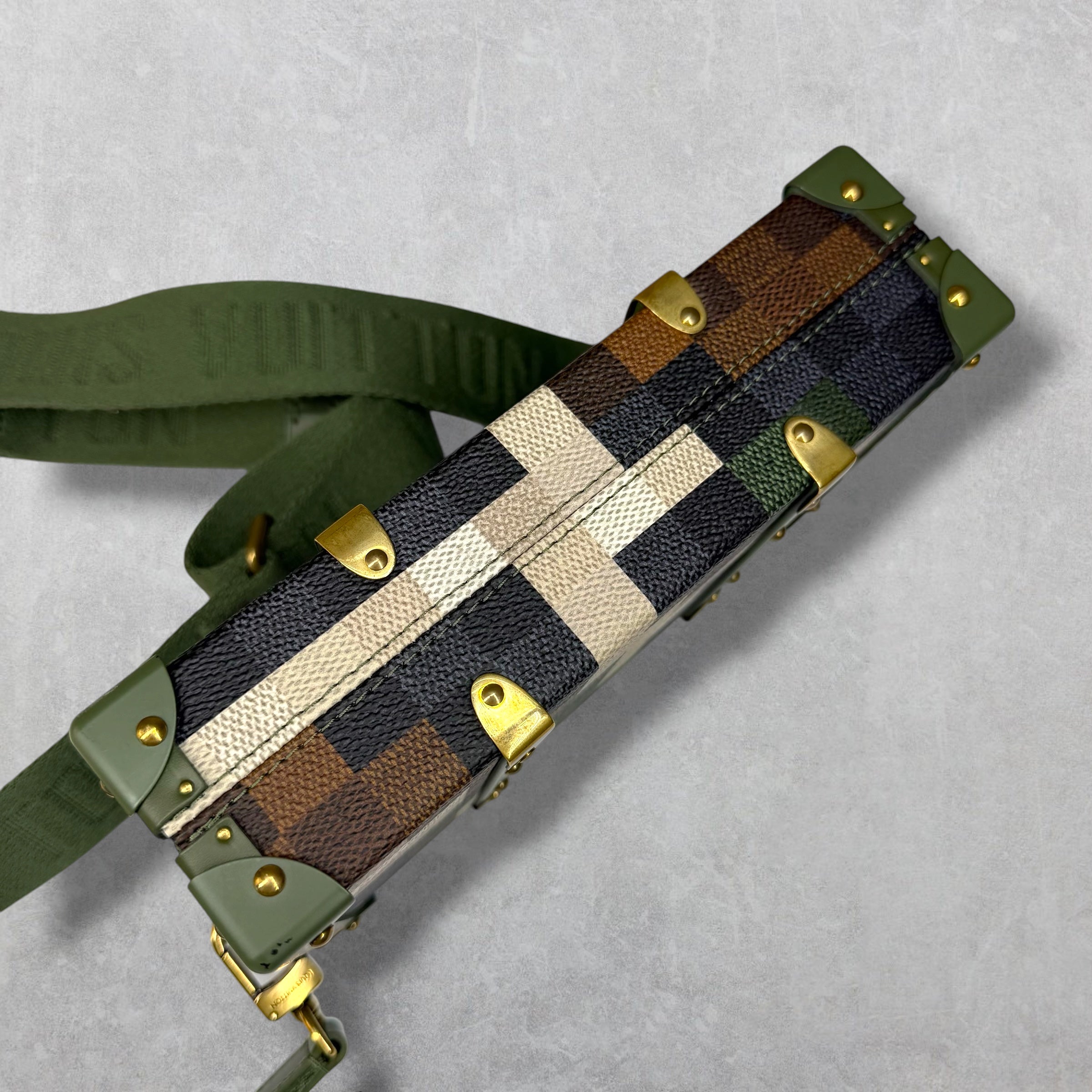 Louis Vuitton Damoflage Wallet Trunk