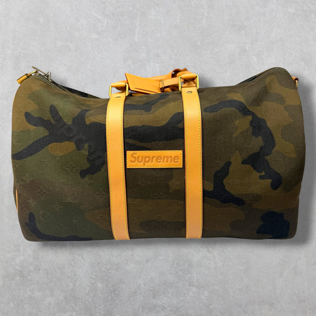 Louis Vuitton x Supreme Camo Keepall Bandouliere 45