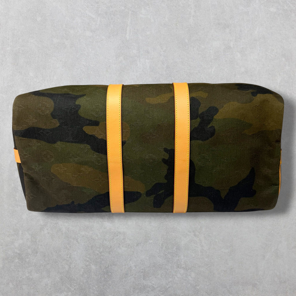 Louis Vuitton x Supreme Camo Keepall Bandouliere 45
