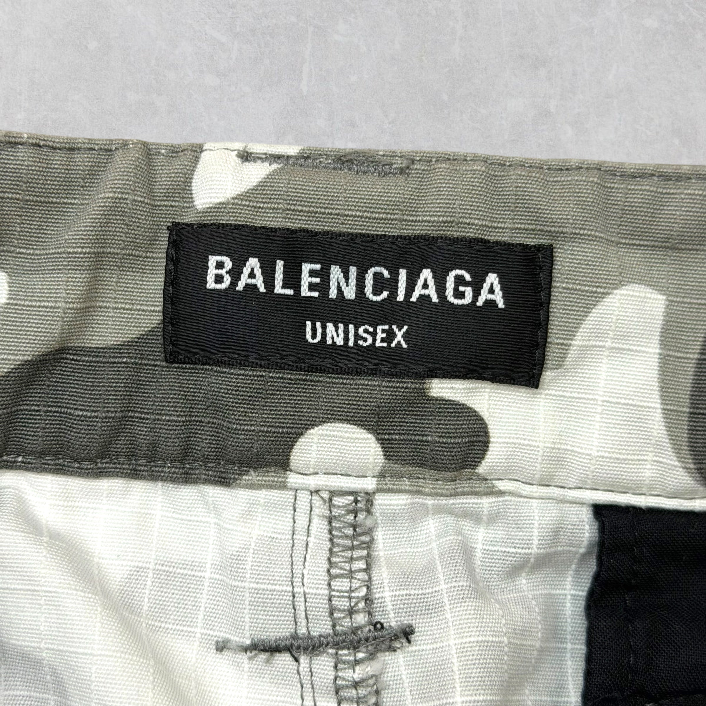Balenciaga Fitted Camo Cargo Pants 36 (S)