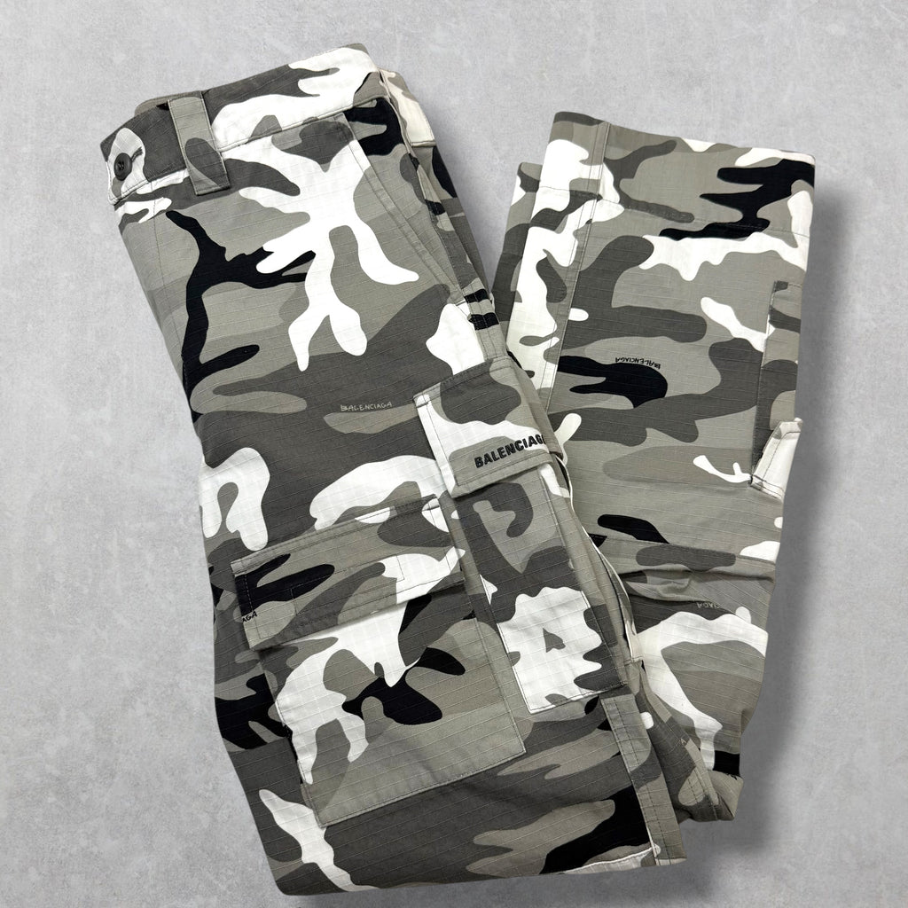 Balenciaga Fitted Camo Cargo Pants 36 (S)