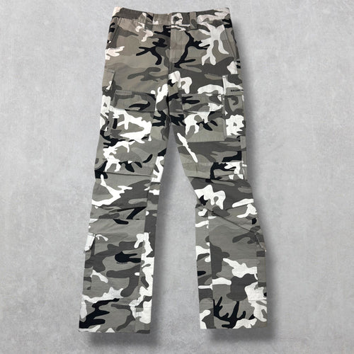 Balenciaga Fitted Camo Cargo Pants 36 (S)
