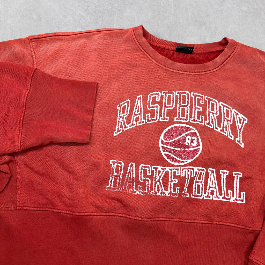 GV Gallery Raspberry Bball Crewneck L
