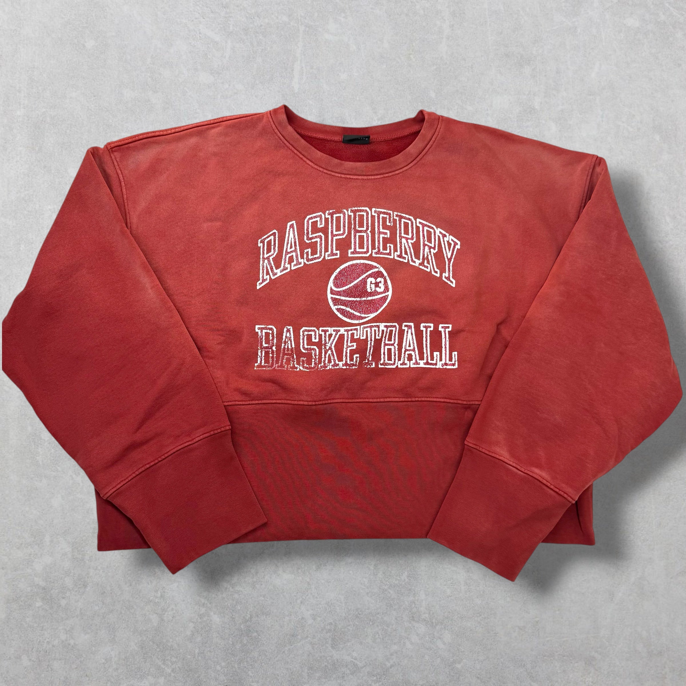GV Gallery Raspberry Bball Crewneck L