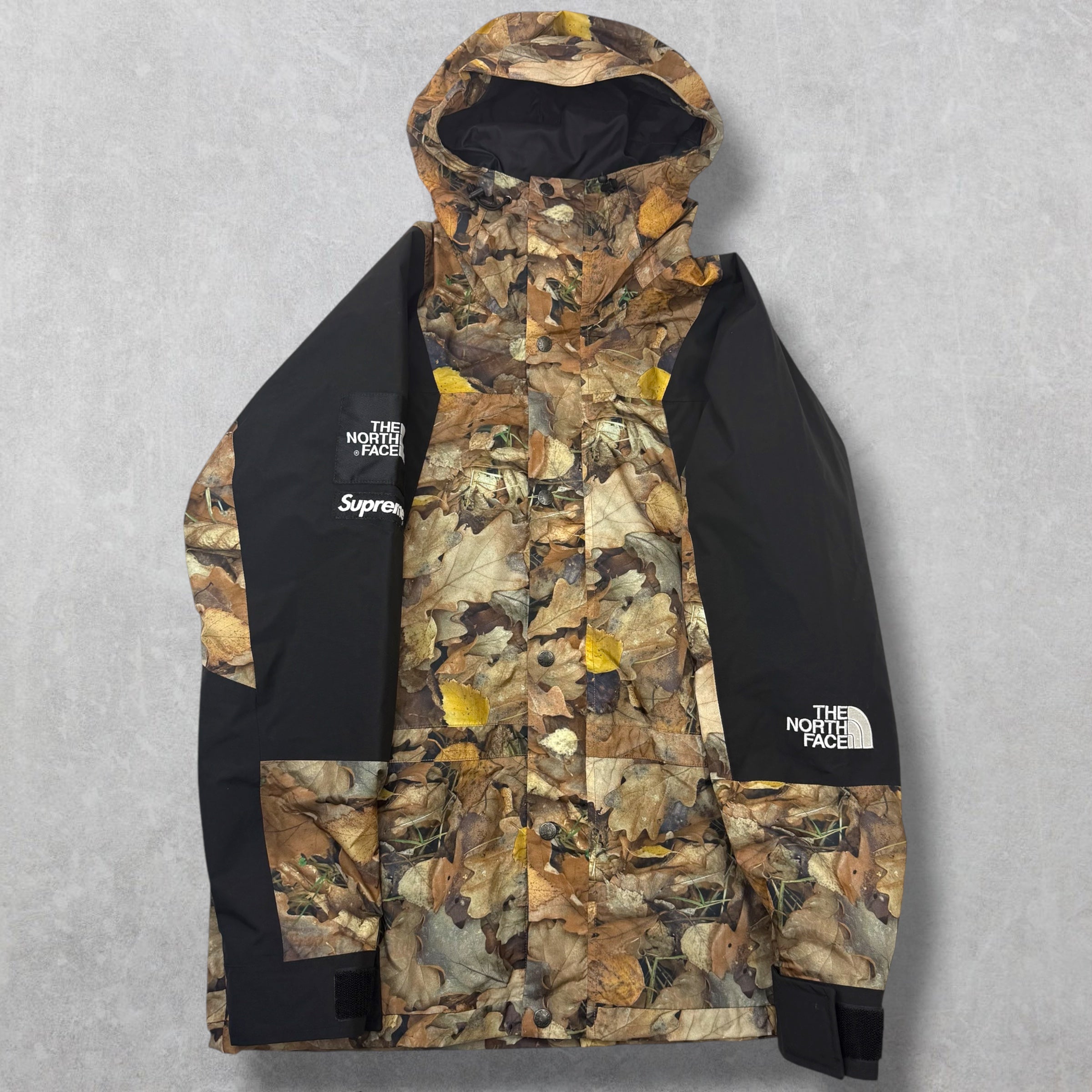 Supreme TNF Mountain Light Leaves Jacket M